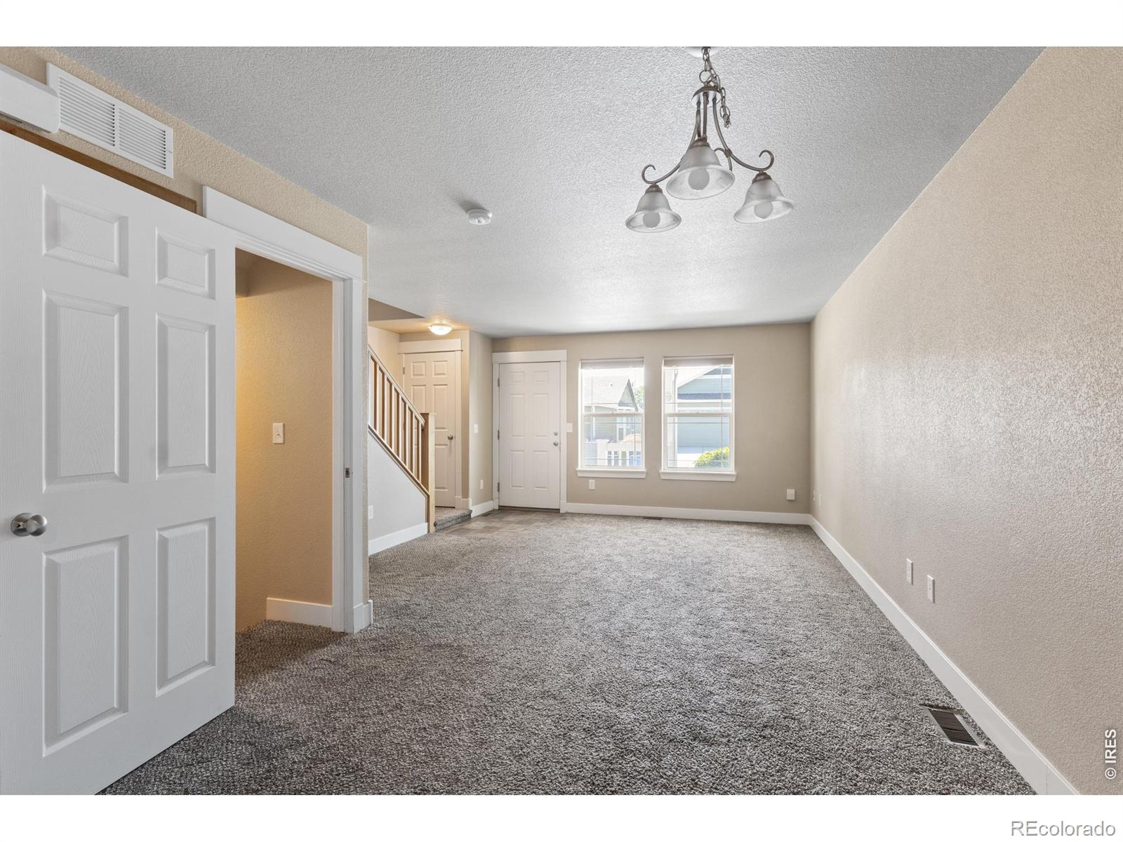 MLS Image #9 for 1928  ravenview road,fort collins, Colorado