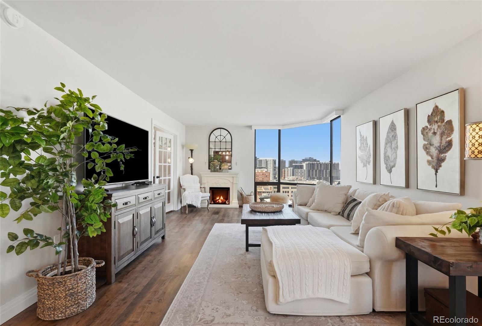 MLS Image #2 for 1625  larimer street,denver, Colorado