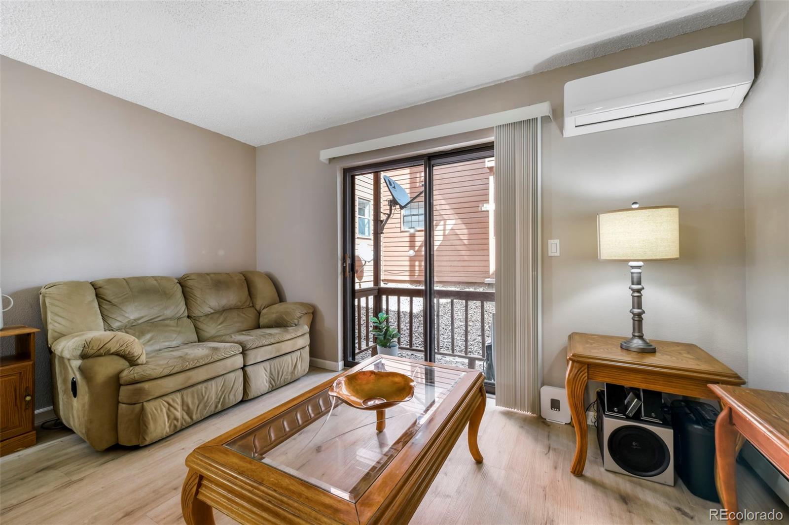 MLS Image #13 for 2430  palmer park boulevard d1,colorado springs, Colorado