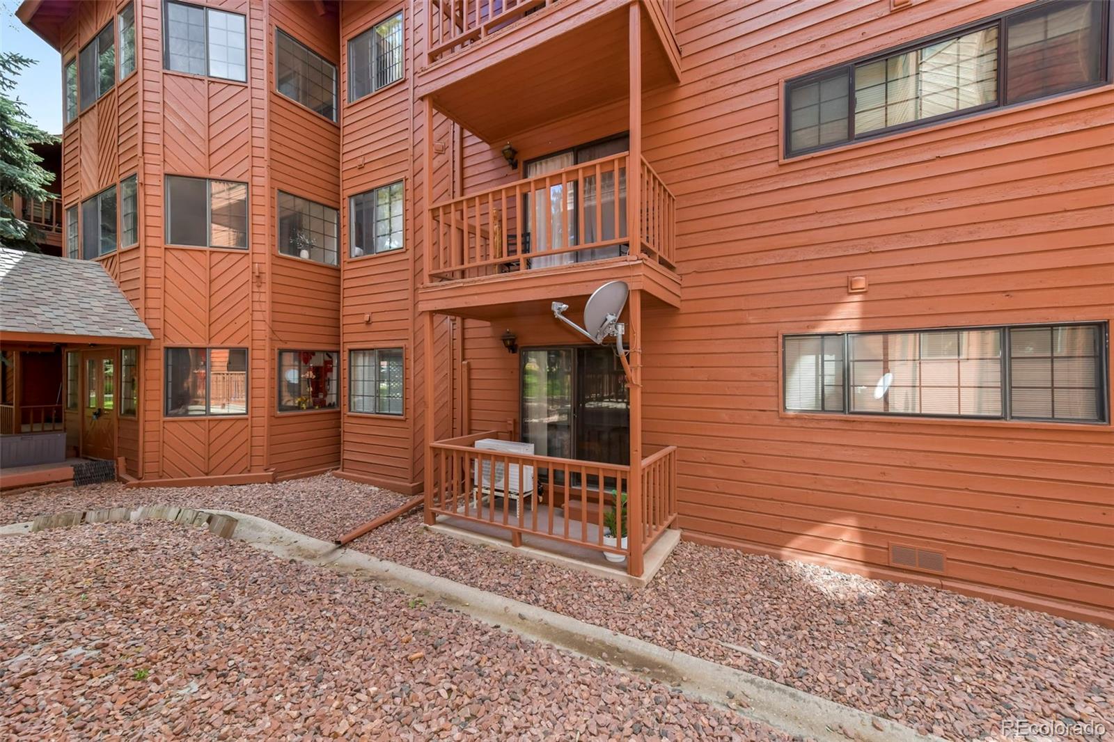 MLS Image #2 for 2430  palmer park boulevard d1,colorado springs, Colorado