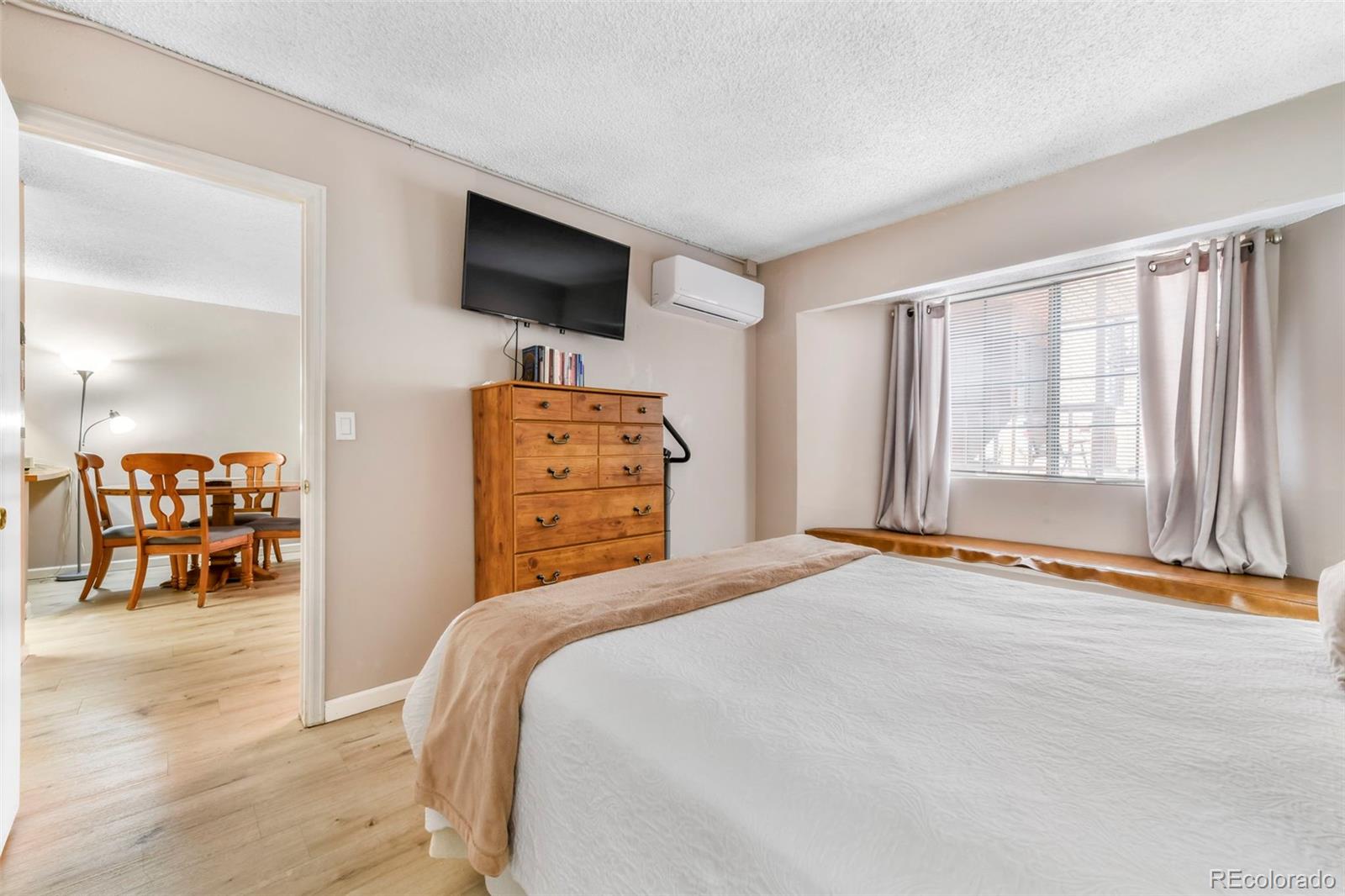 MLS Image #22 for 2430  palmer park boulevard d1,colorado springs, Colorado