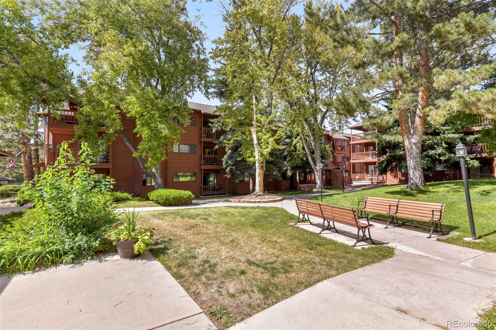 MLS Image #27 for 2430  palmer park boulevard d1,colorado springs, Colorado