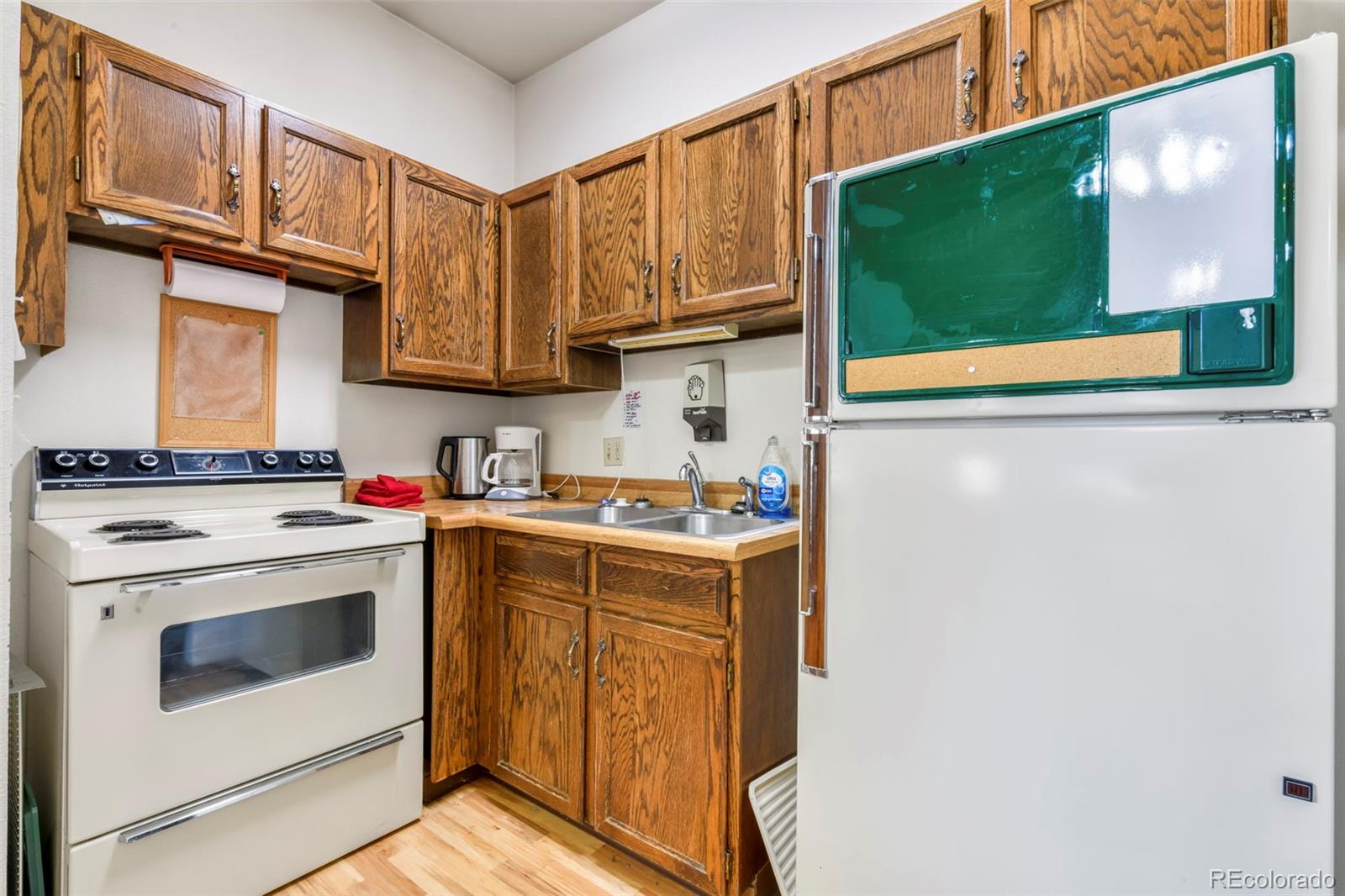 MLS Image #37 for 2430  palmer park boulevard d1,colorado springs, Colorado