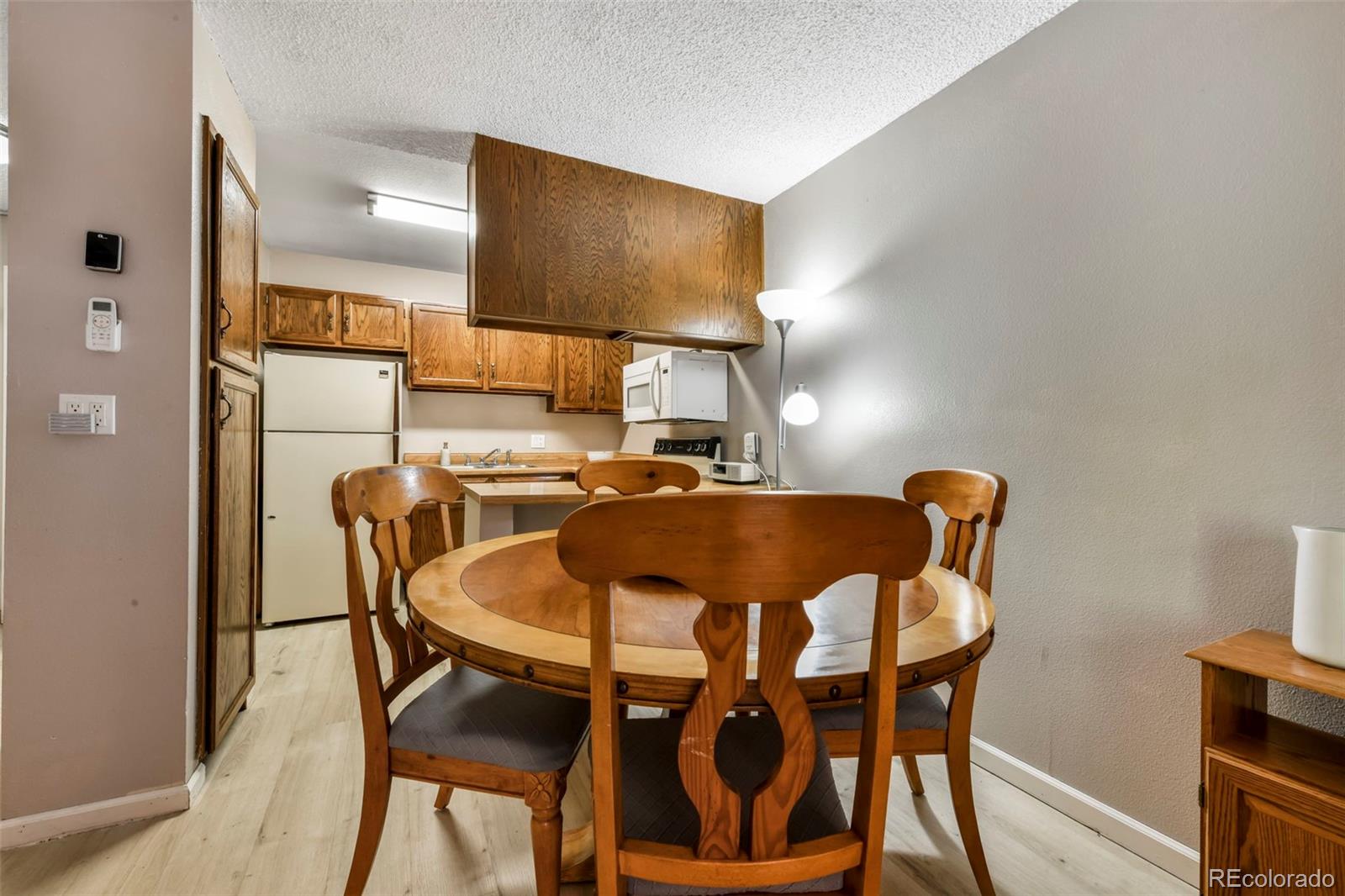 MLS Image #9 for 2430  palmer park boulevard d1,colorado springs, Colorado