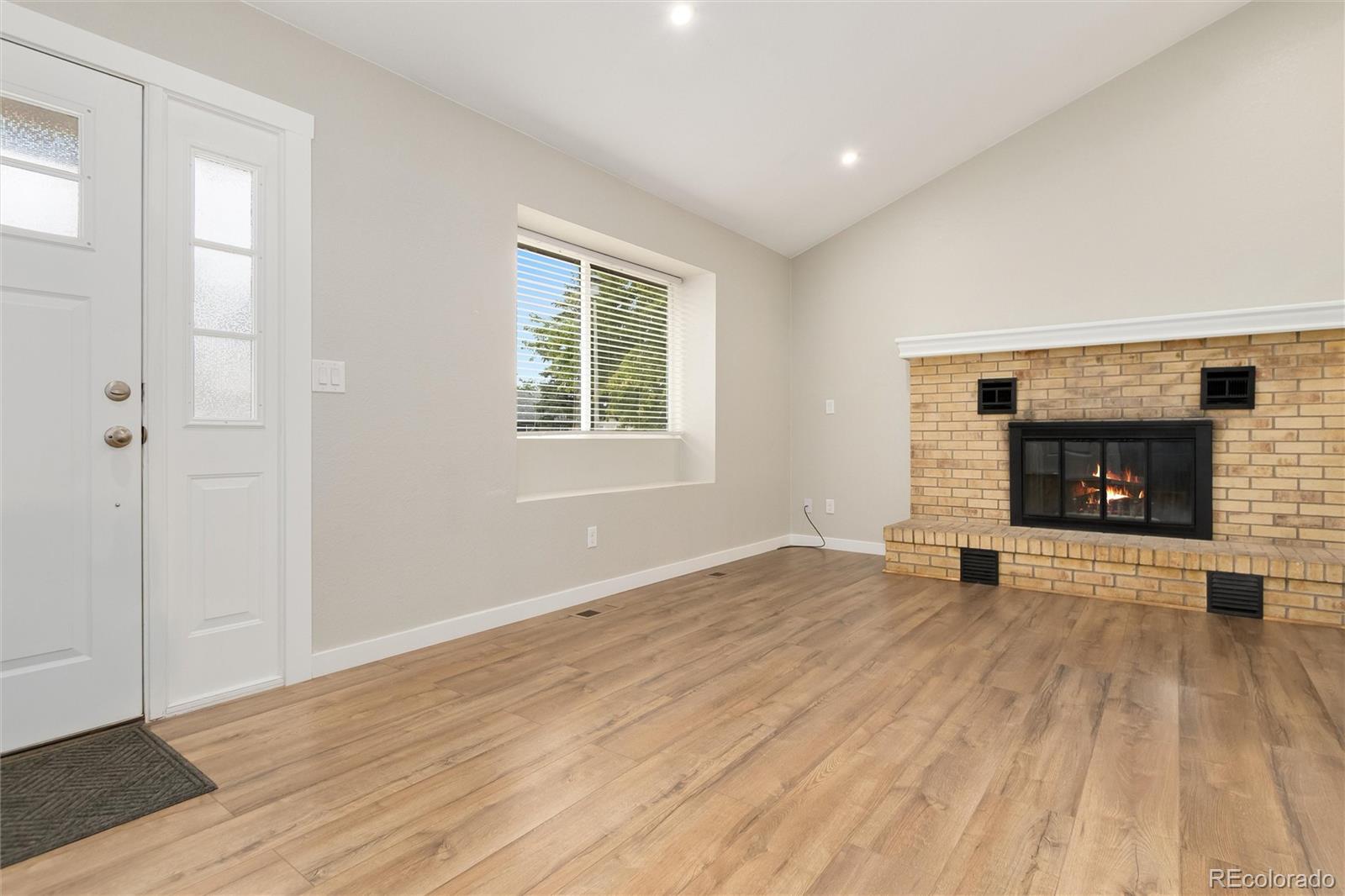 MLS Image #5 for 9860 w chenango avenue,denver, Colorado