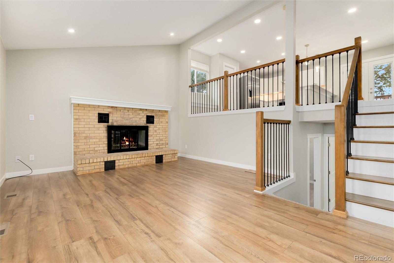 MLS Image #7 for 9860 w chenango avenue,denver, Colorado