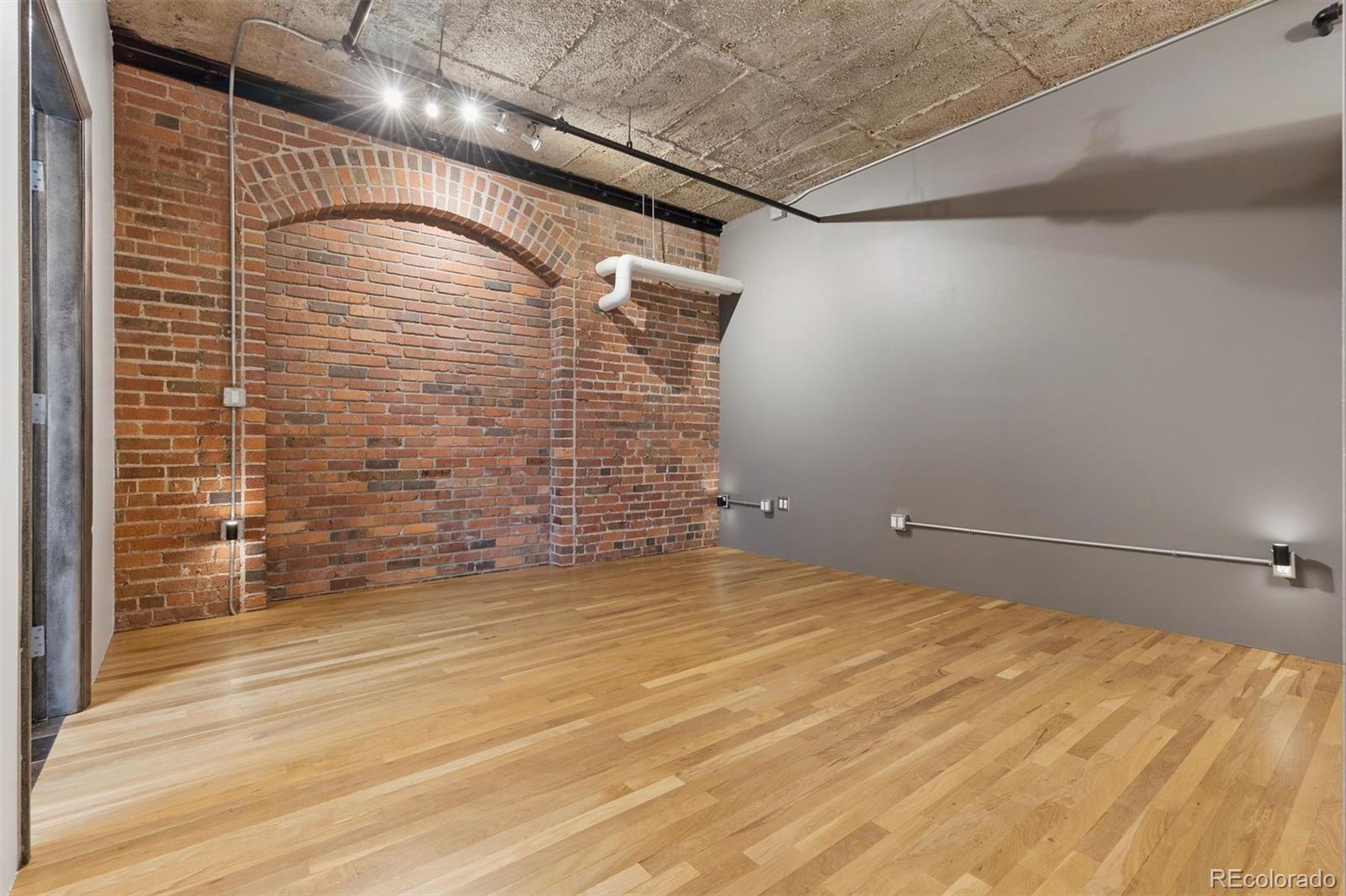 MLS Image #5 for 1801  wynkoop street 302,denver, Colorado