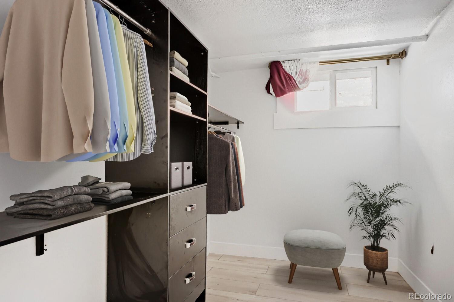 MLS Image #18 for 1345  quebec street,denver, Colorado