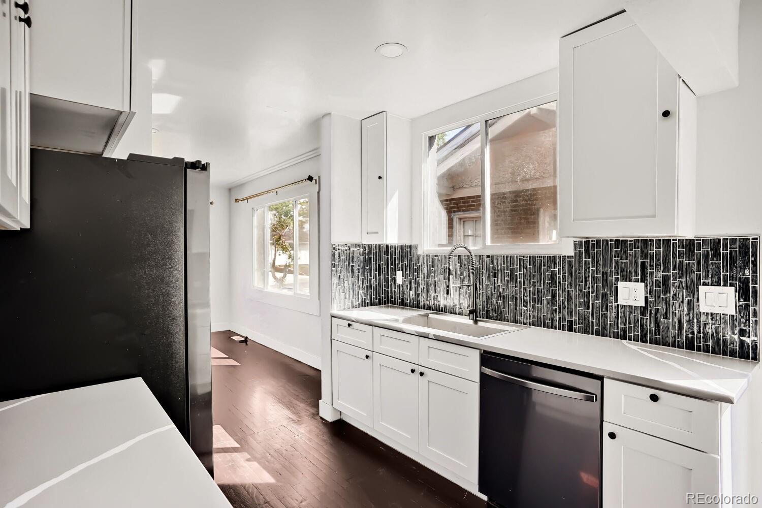 MLS Image #9 for 1345  quebec street,denver, Colorado
