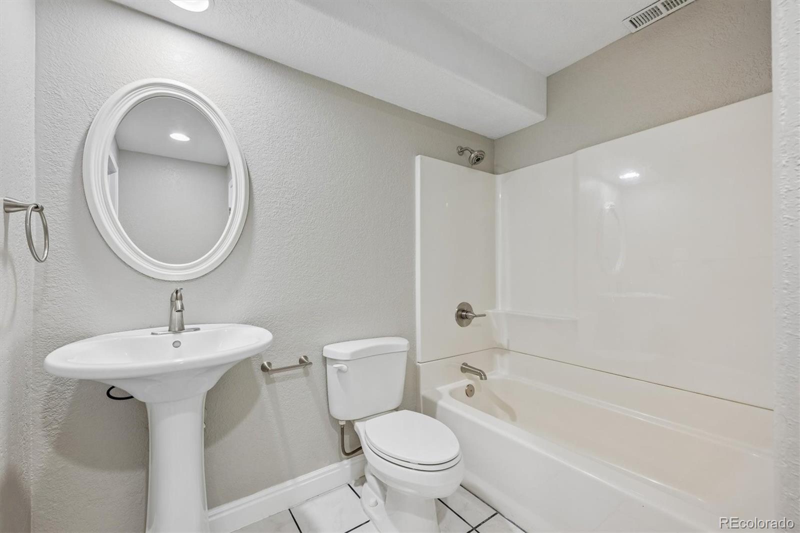 MLS Image #20 for 2038  falcon drive,longmont, Colorado