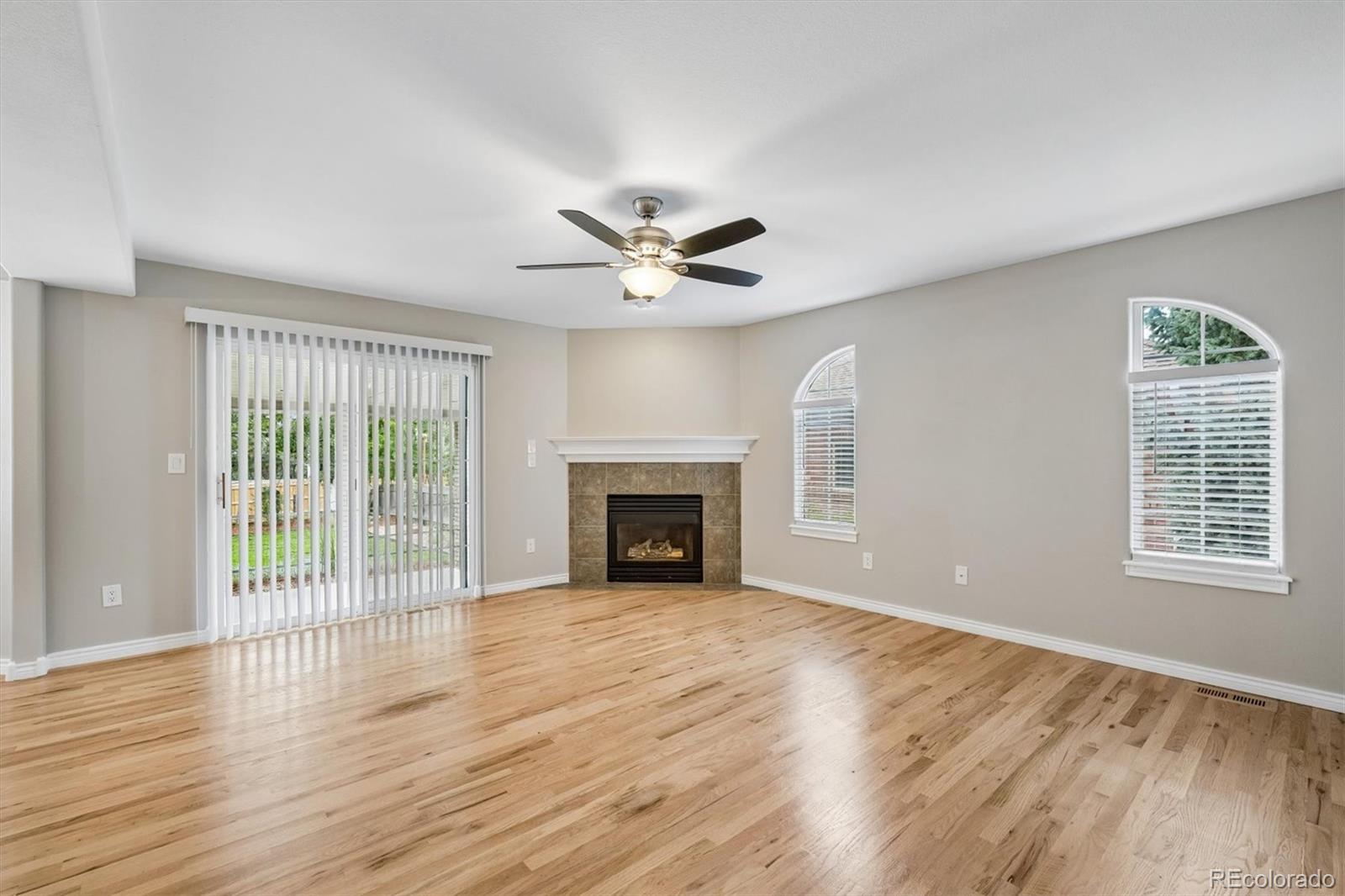 MLS Image #5 for 2038  falcon drive,longmont, Colorado