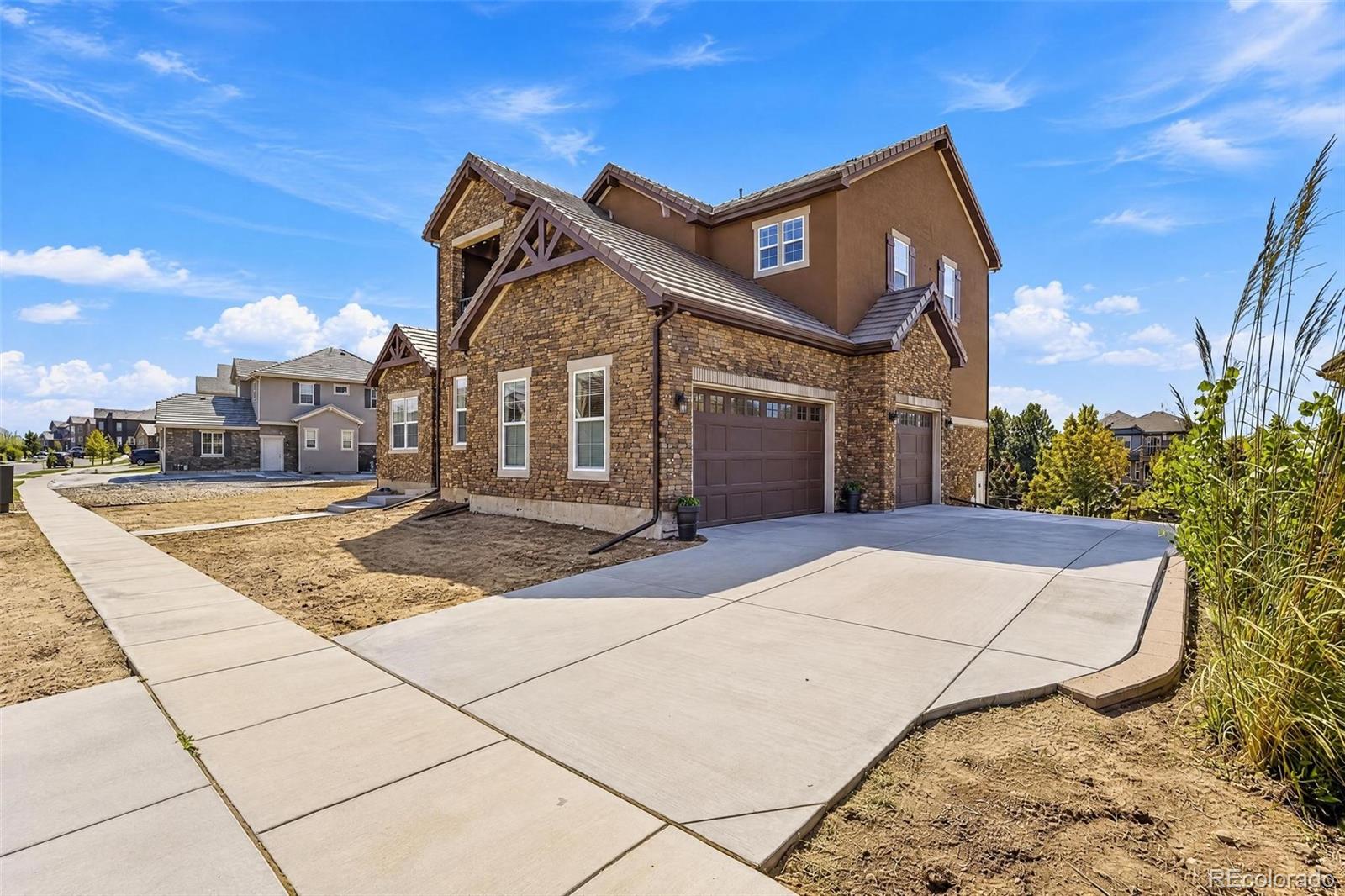 MLS Image #3 for 15570  fairway drive,commerce city, Colorado