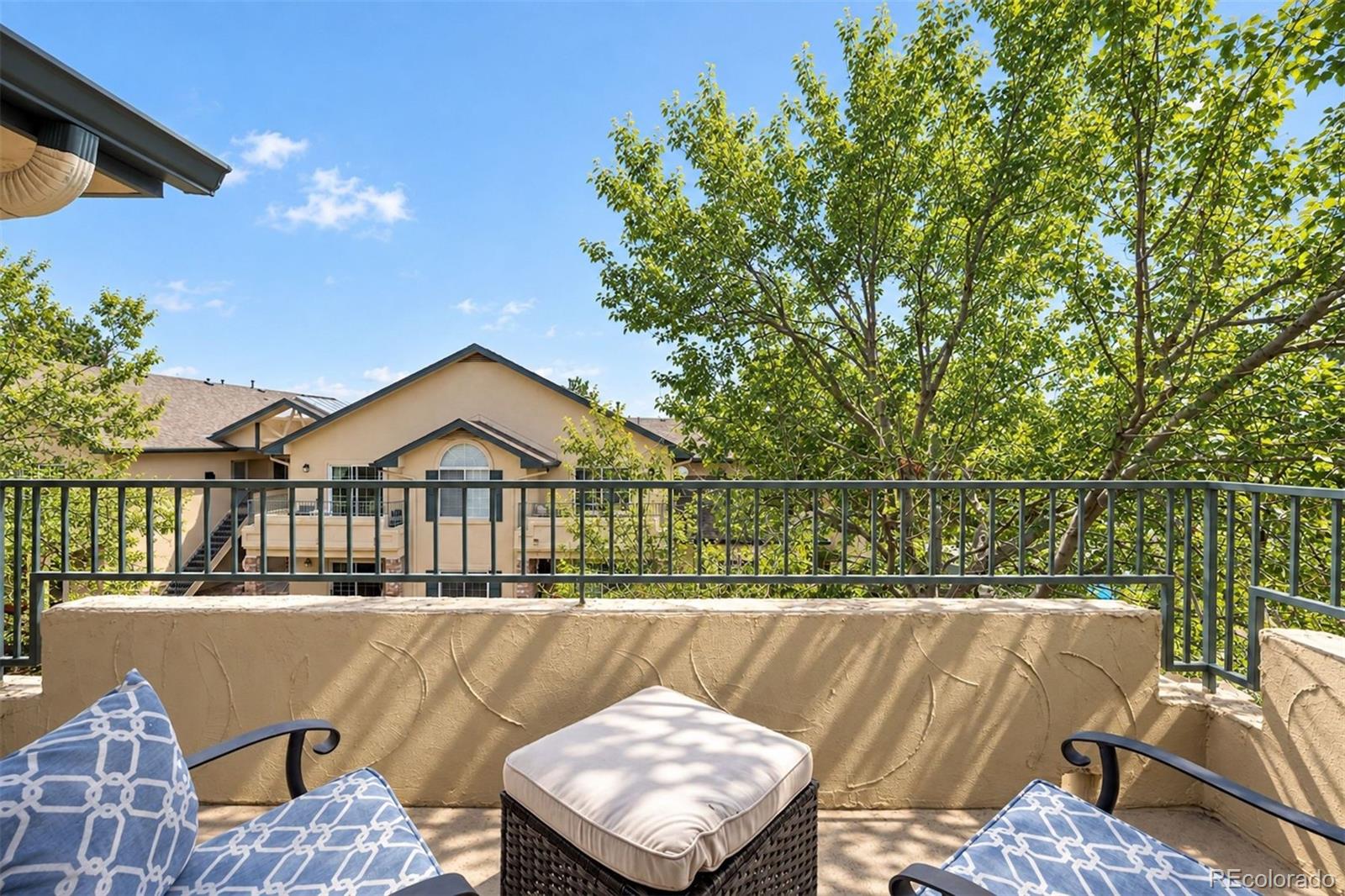 MLS Image #8 for 8747 e dry creek road,englewood, Colorado