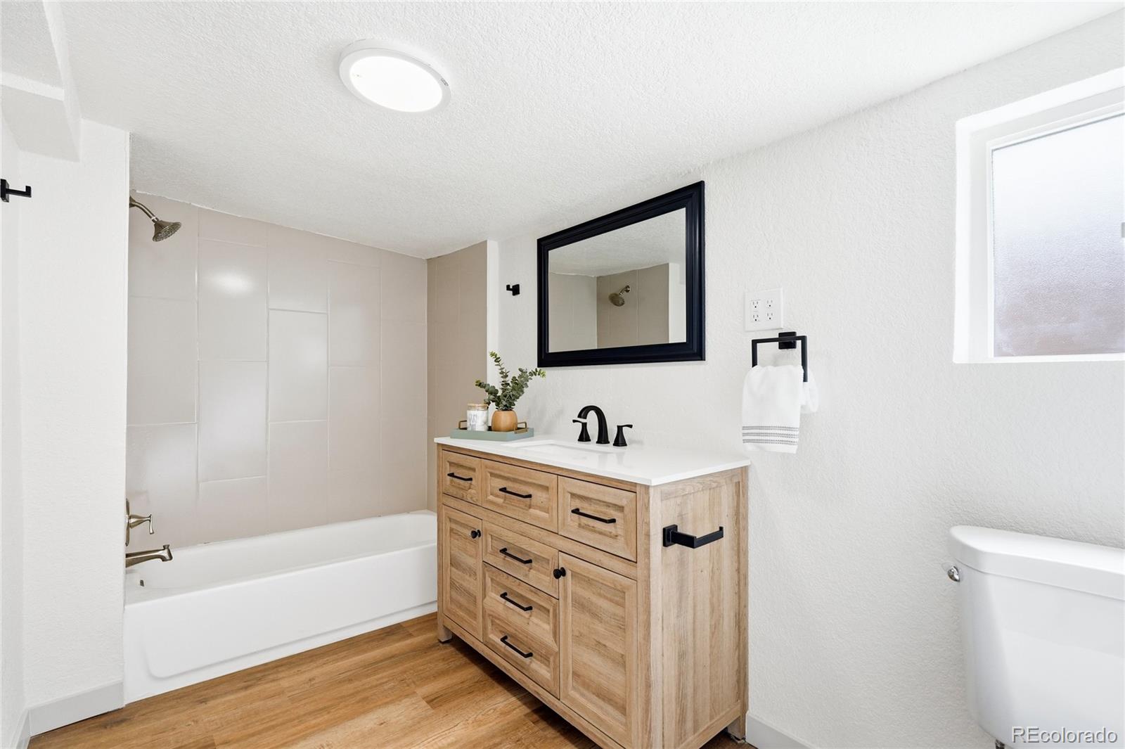 MLS Image #10 for 3130 w longfellow place,denver, Colorado