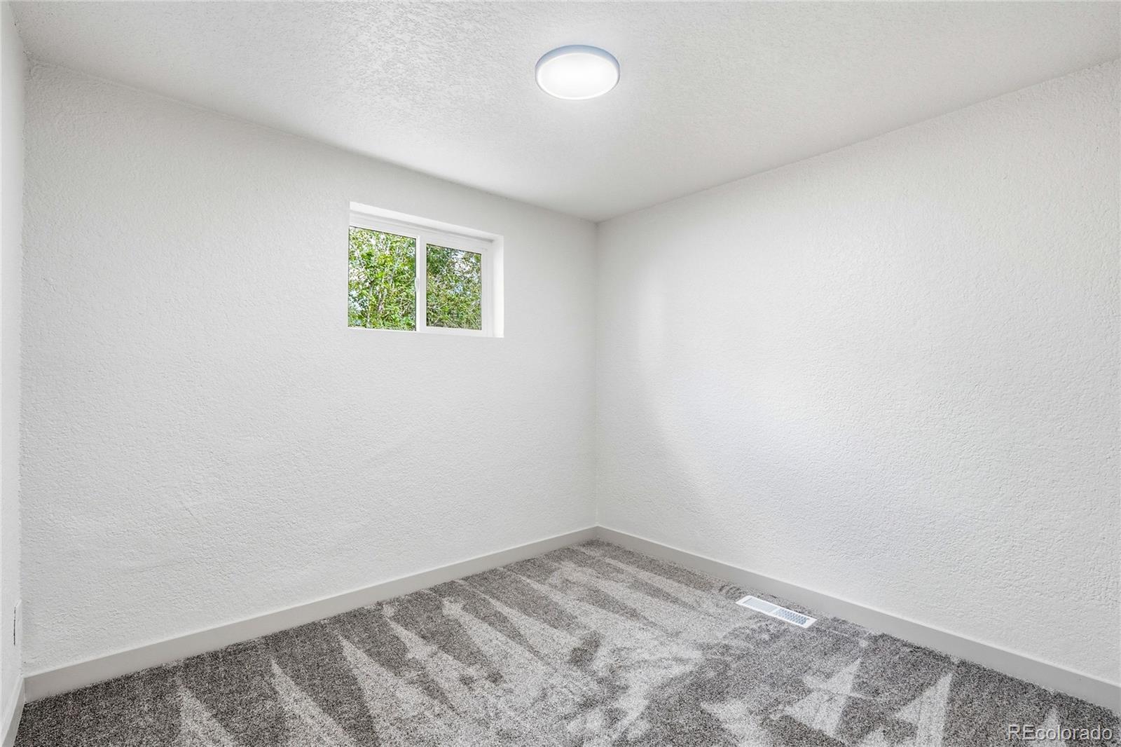 MLS Image #13 for 3130 w longfellow place,denver, Colorado