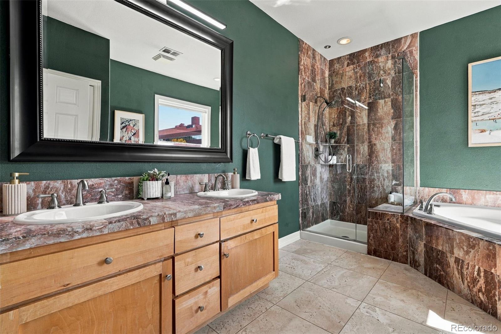MLS Image #17 for 257 s jackson street c,denver, Colorado