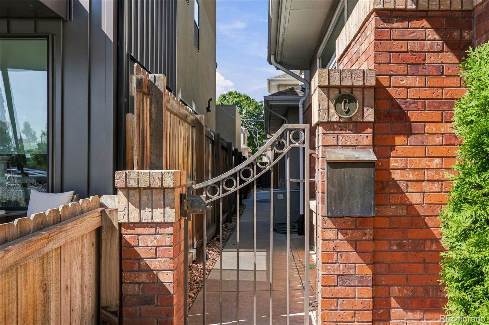 MLS Image #24 for 257 s jackson street c,denver, Colorado