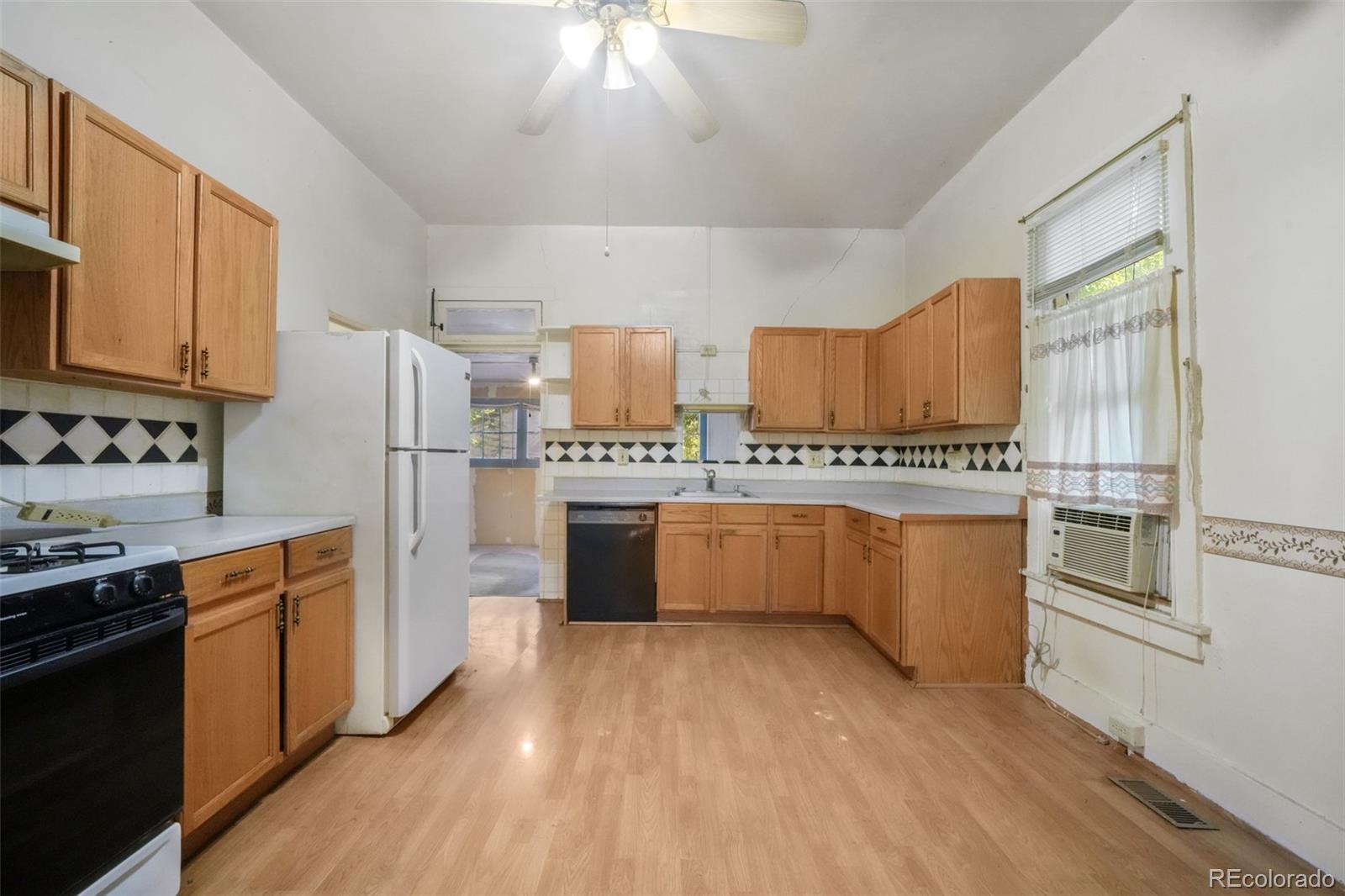 MLS Image #26 for 818 w 2nd street,florence, Colorado