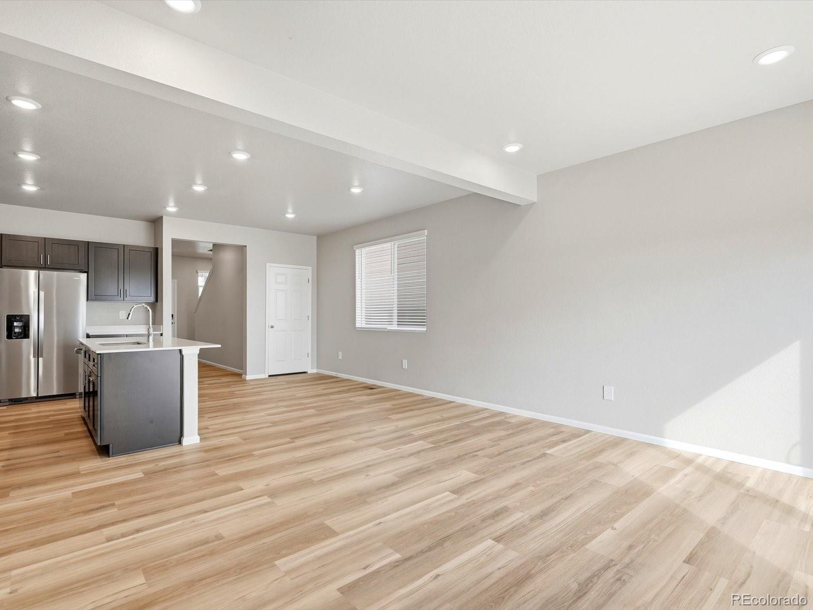 MLS Image #13 for 504  97th avenue,greeley, Colorado