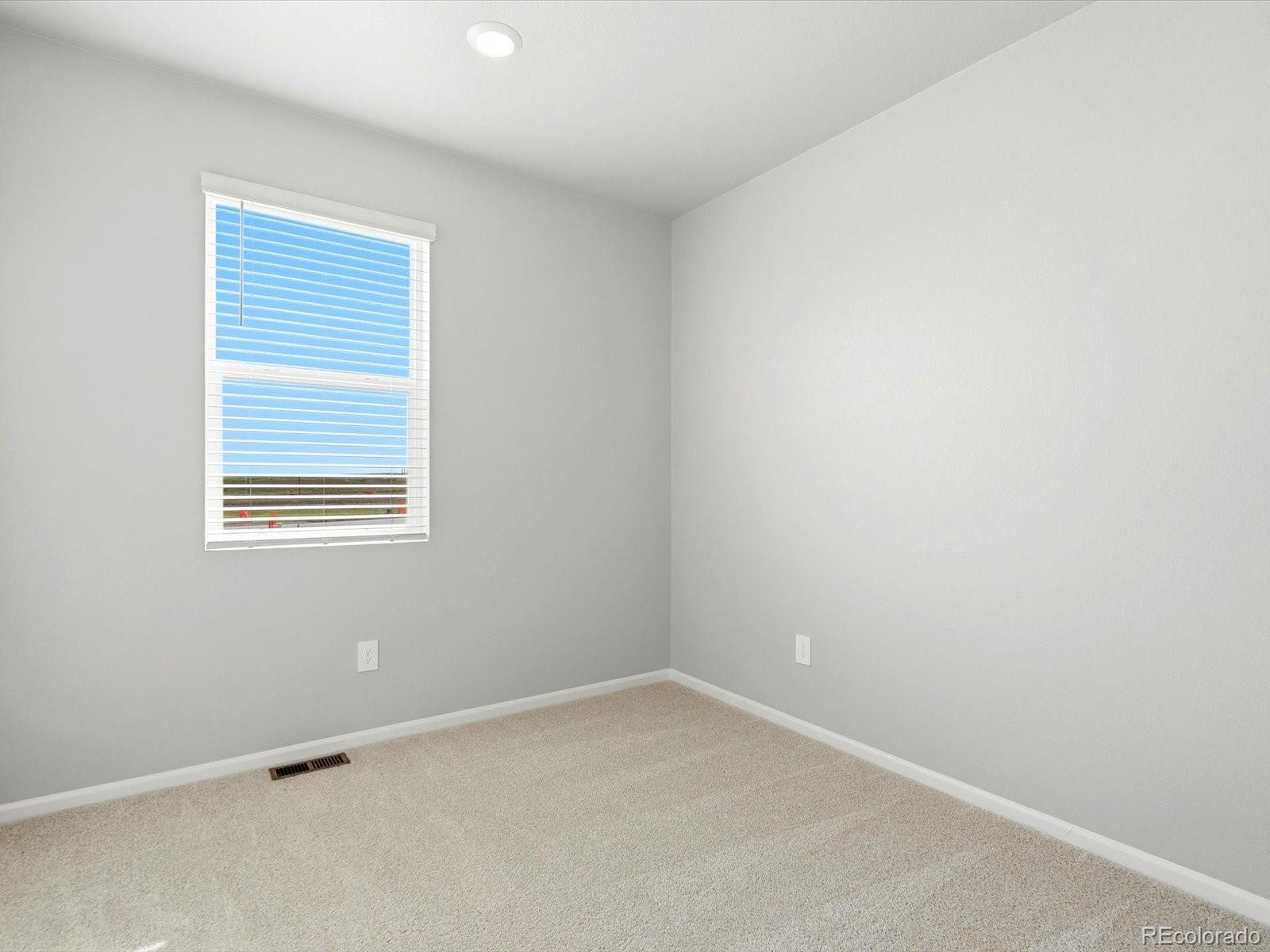 MLS Image #17 for 504  97th avenue,greeley, Colorado