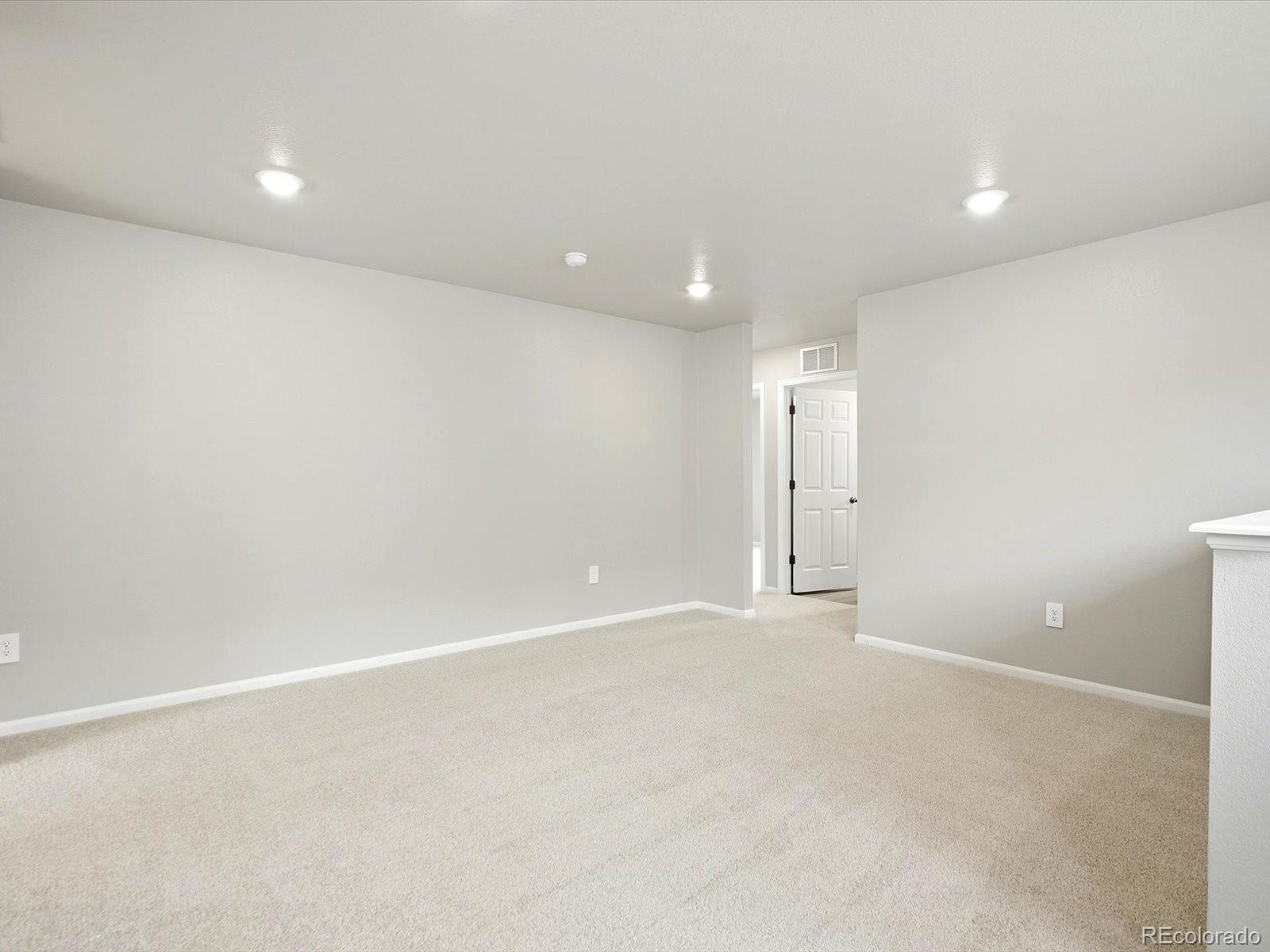 MLS Image #19 for 504  97th avenue,greeley, Colorado