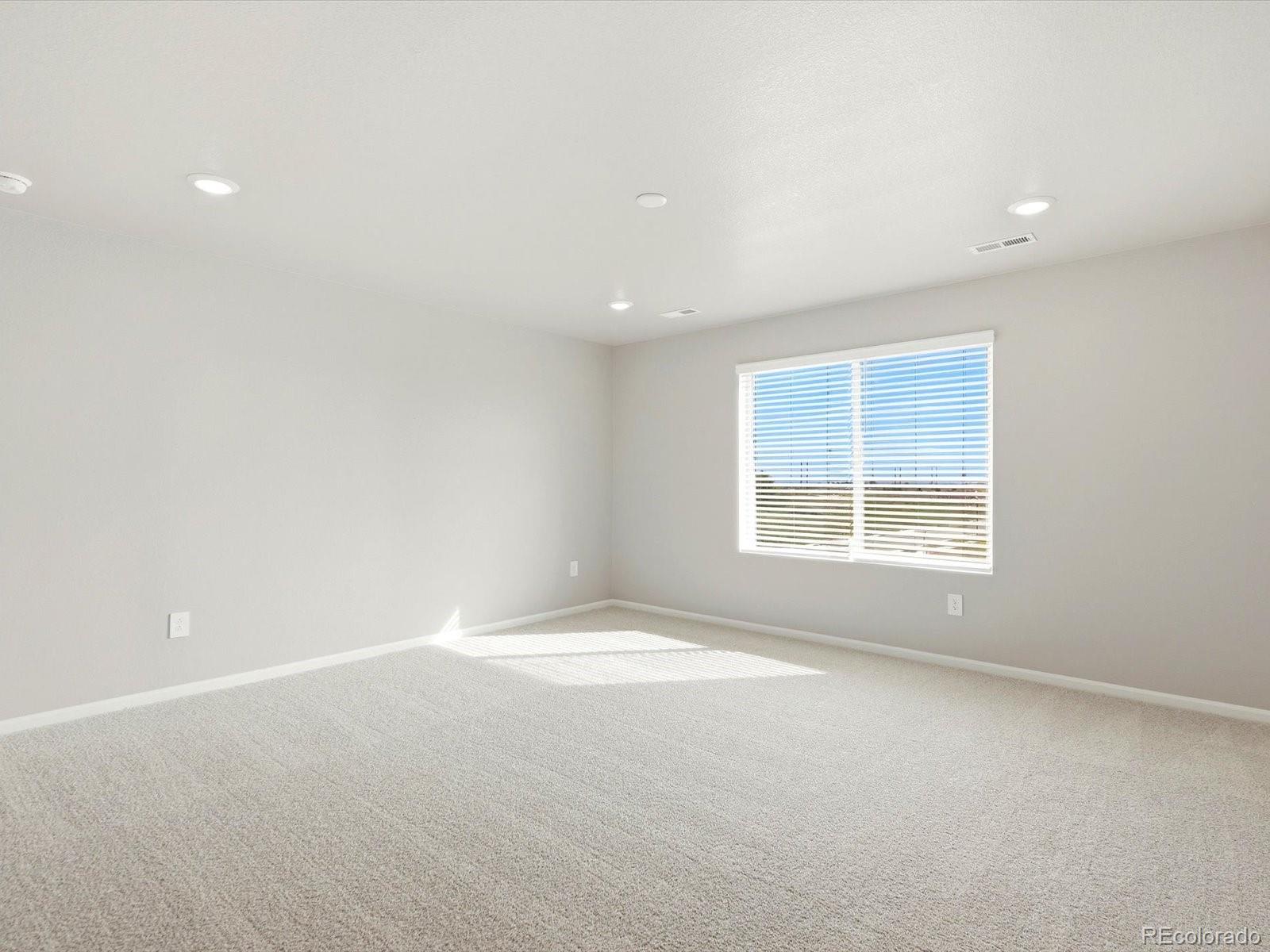 MLS Image #20 for 504  97th avenue,greeley, Colorado