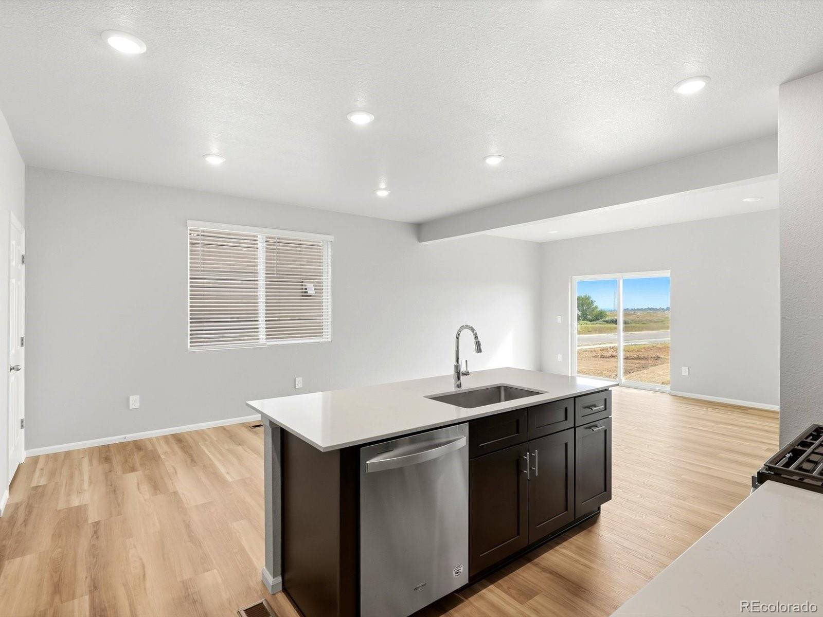 MLS Image #5 for 504  97th avenue,greeley, Colorado
