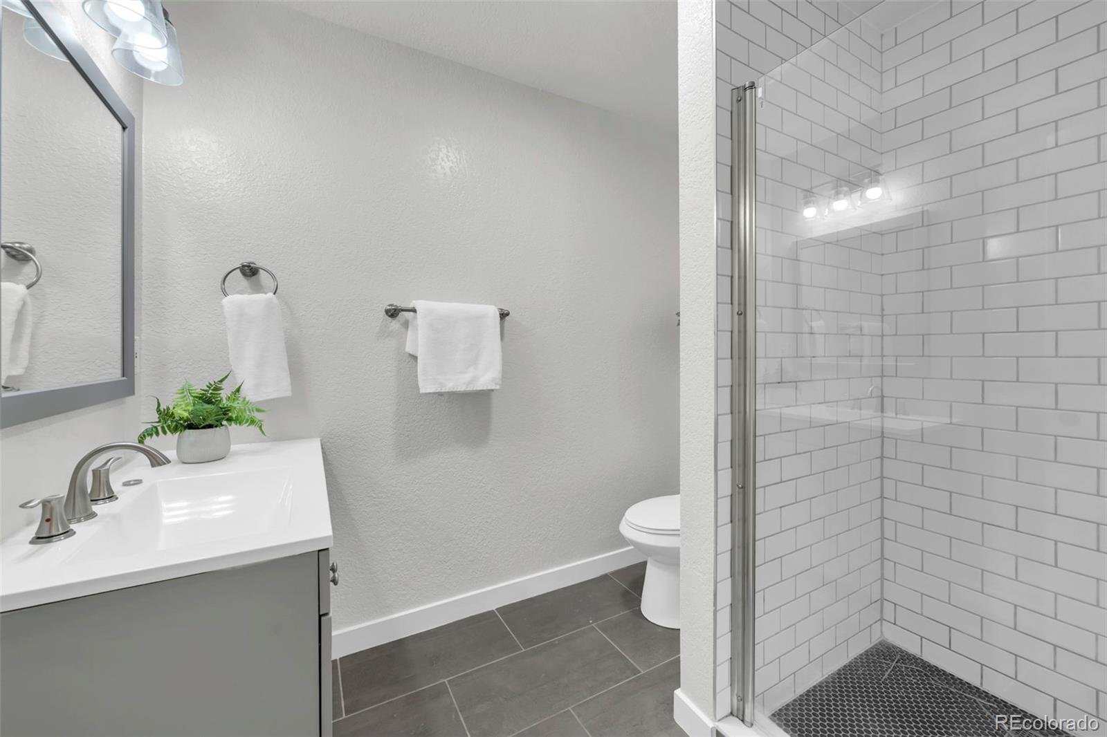 MLS Image #12 for 3430 s fairfax street,denver, Colorado