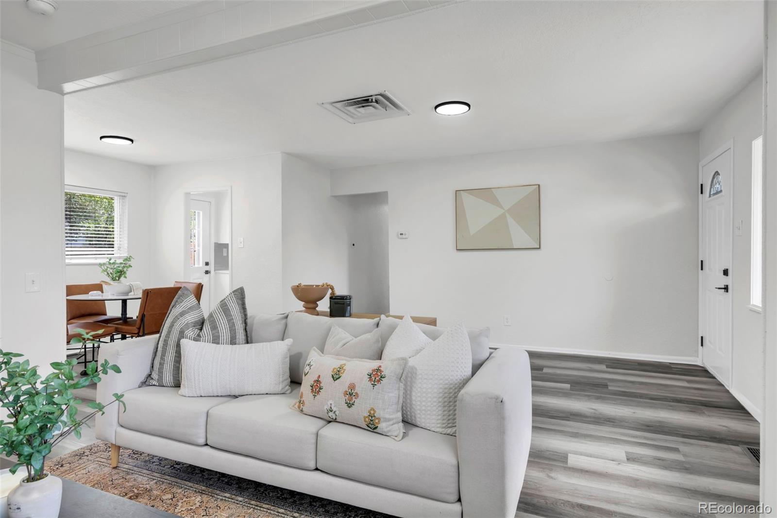 MLS Image #6 for 3430 s fairfax street,denver, Colorado