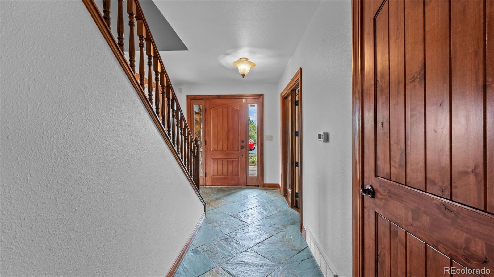 MLS Image #14 for 5110  golden hills court,colorado springs, Colorado