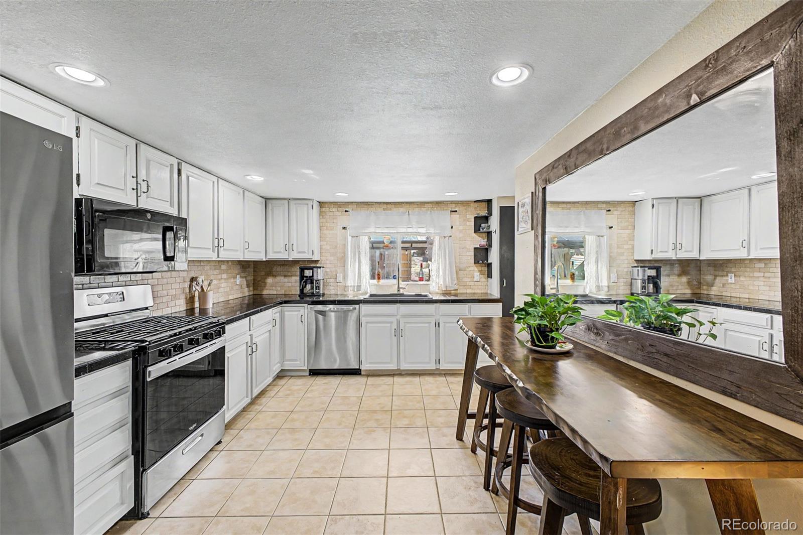 MLS Image #6 for 146 w front street,byers, Colorado