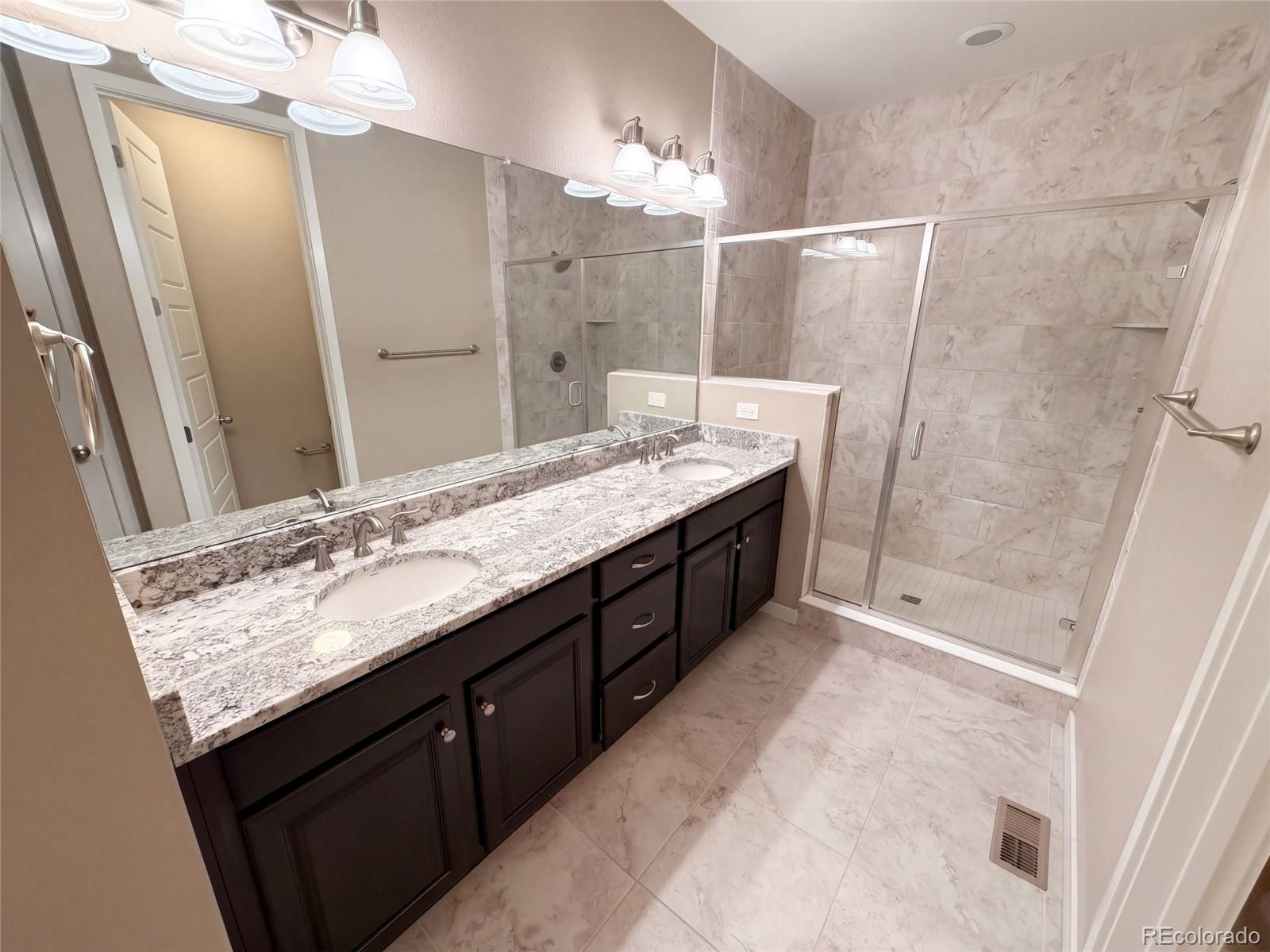 MLS Image #10 for 15738 e broncos place,centennial, Colorado