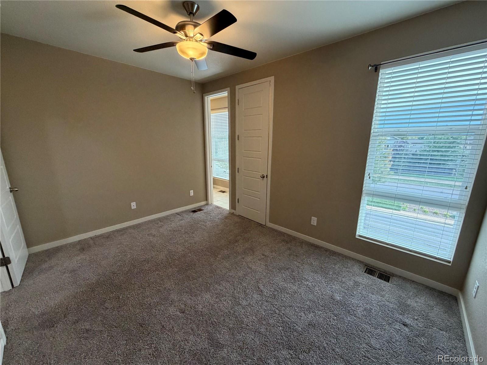 MLS Image #11 for 15738 e broncos place,centennial, Colorado