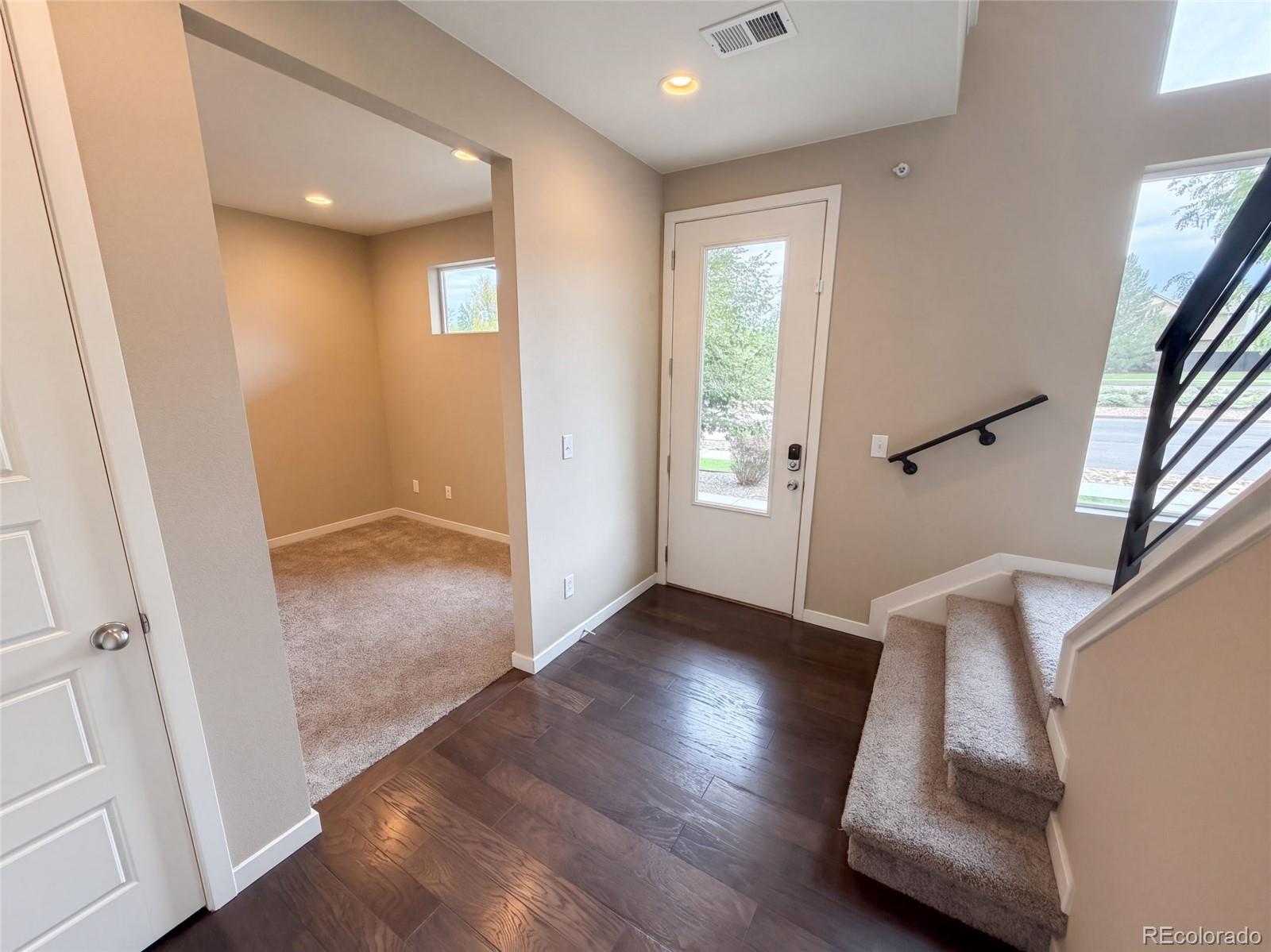 MLS Image #15 for 15738 e broncos place,centennial, Colorado