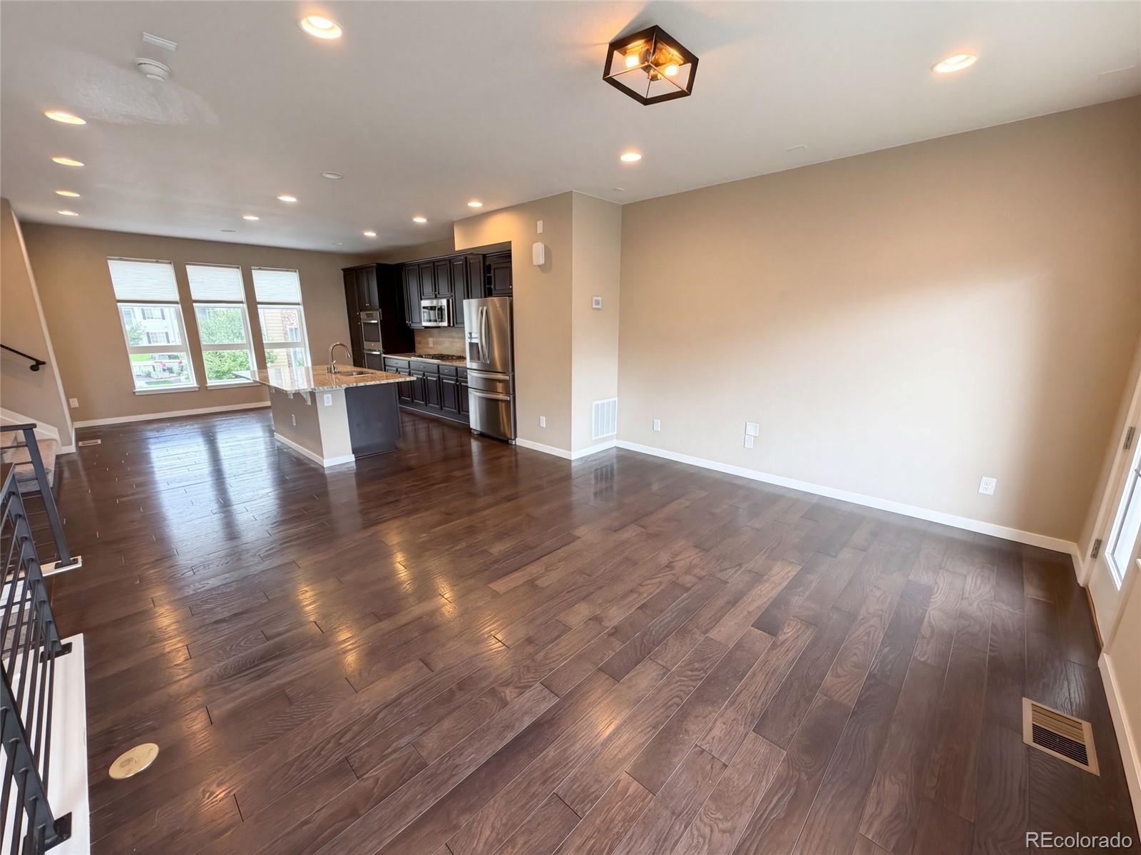 MLS Image #5 for 15738 e broncos place,centennial, Colorado