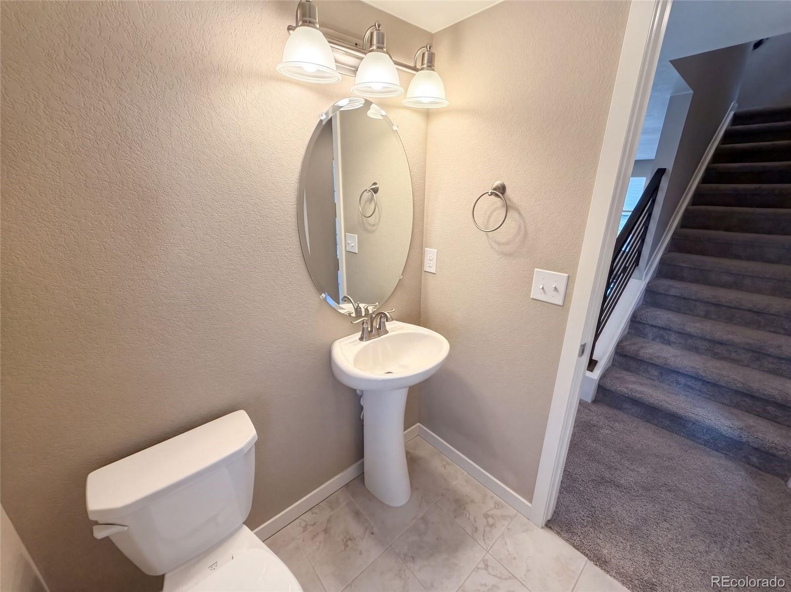 MLS Image #7 for 15738 e broncos place,centennial, Colorado