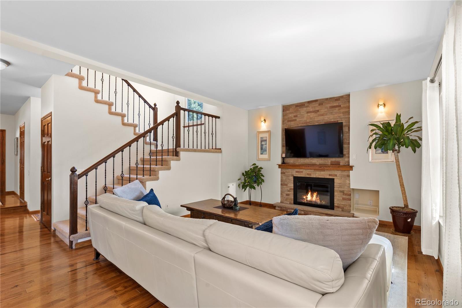 MLS Image #2 for 36  clare court,castle pines, Colorado