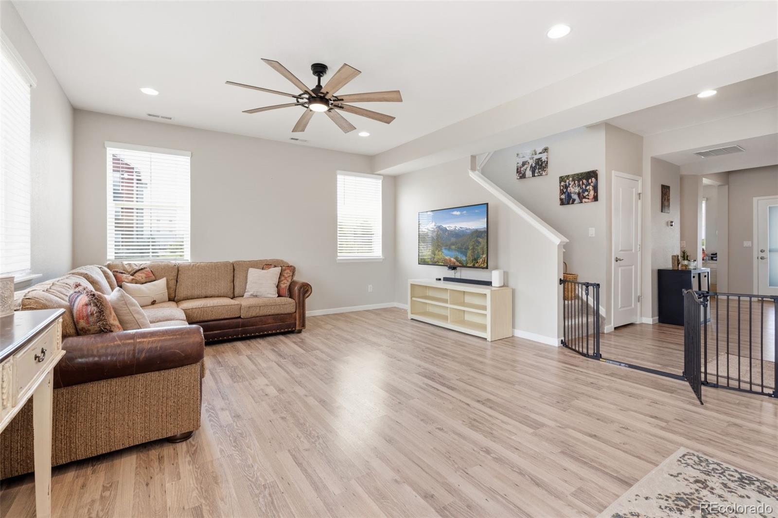 MLS Image #10 for 1811  branching canopy drive,windsor, Colorado