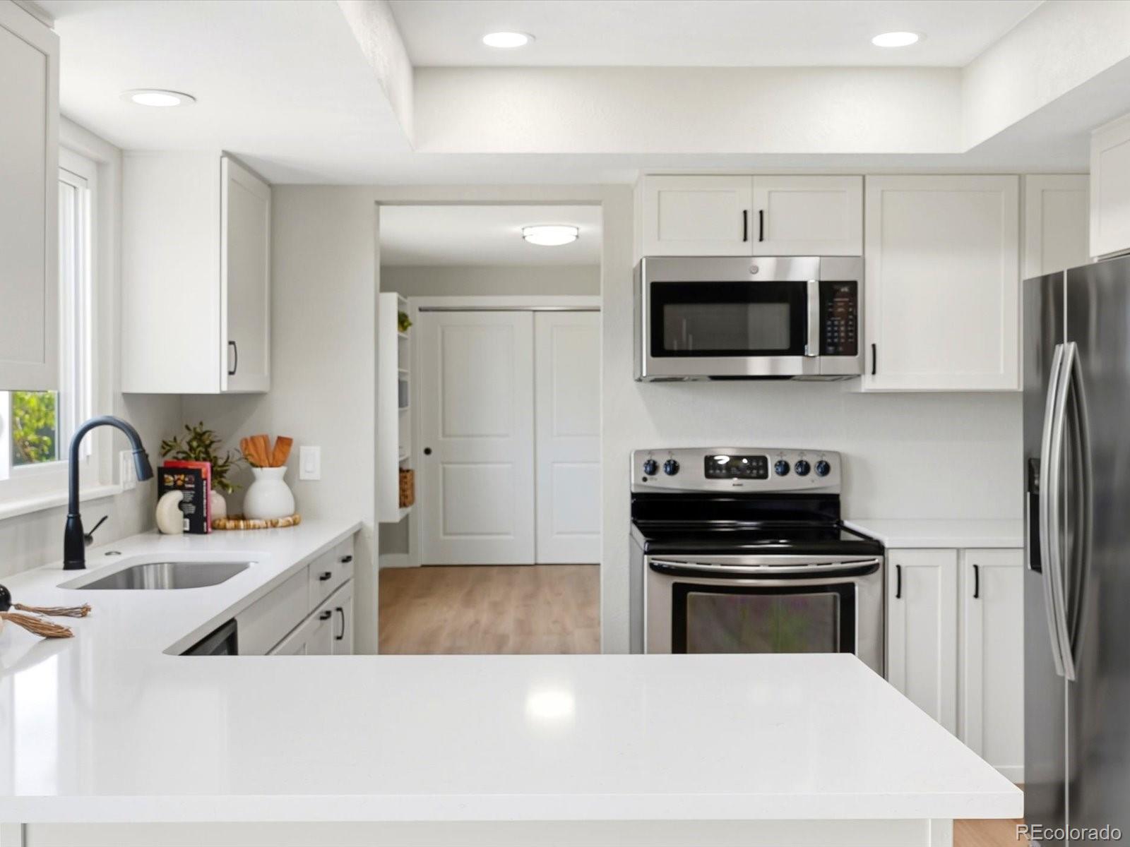 MLS Image #12 for 3740 s walden street,aurora, Colorado