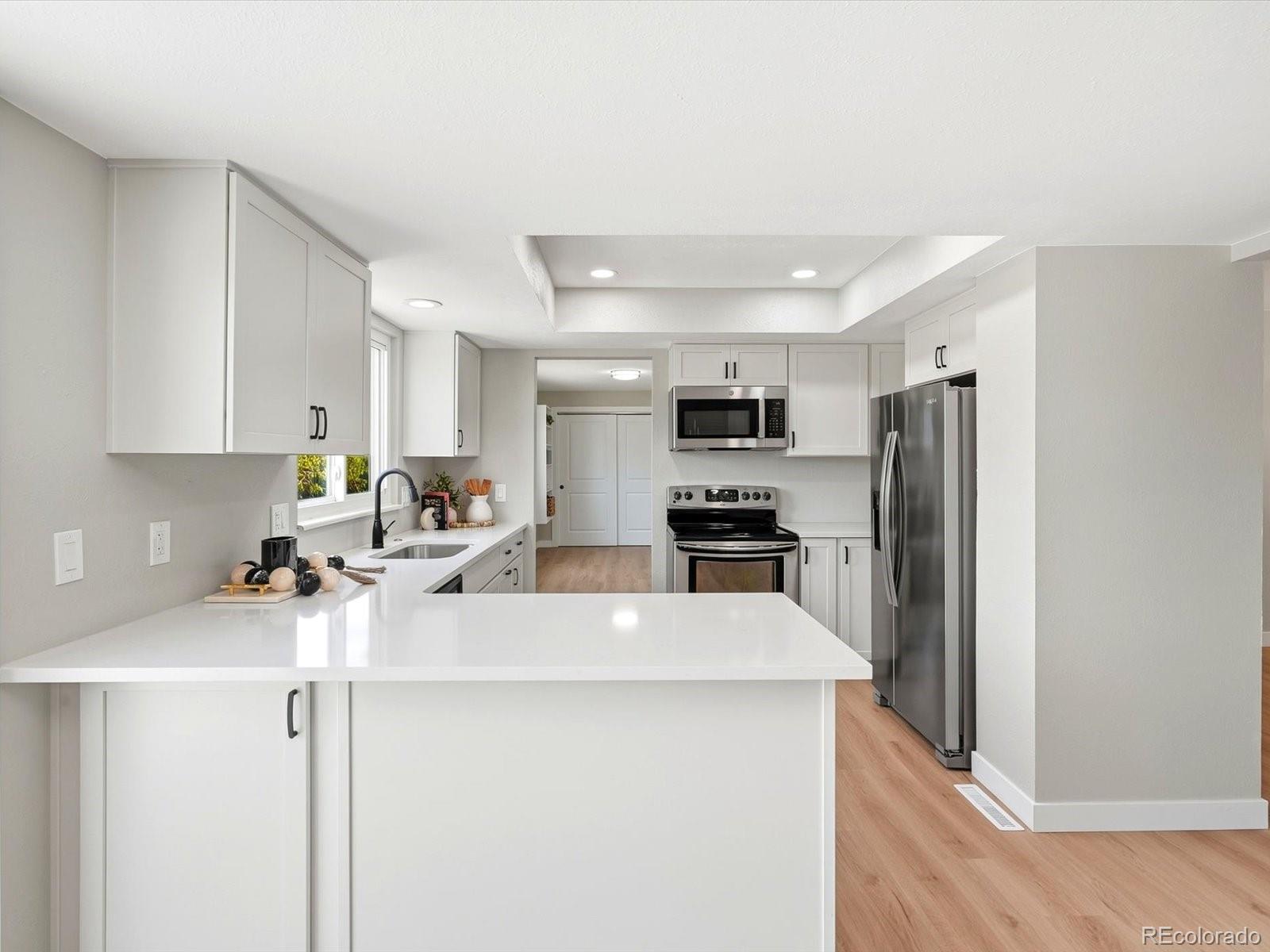 MLS Image #13 for 3740 s walden street,aurora, Colorado