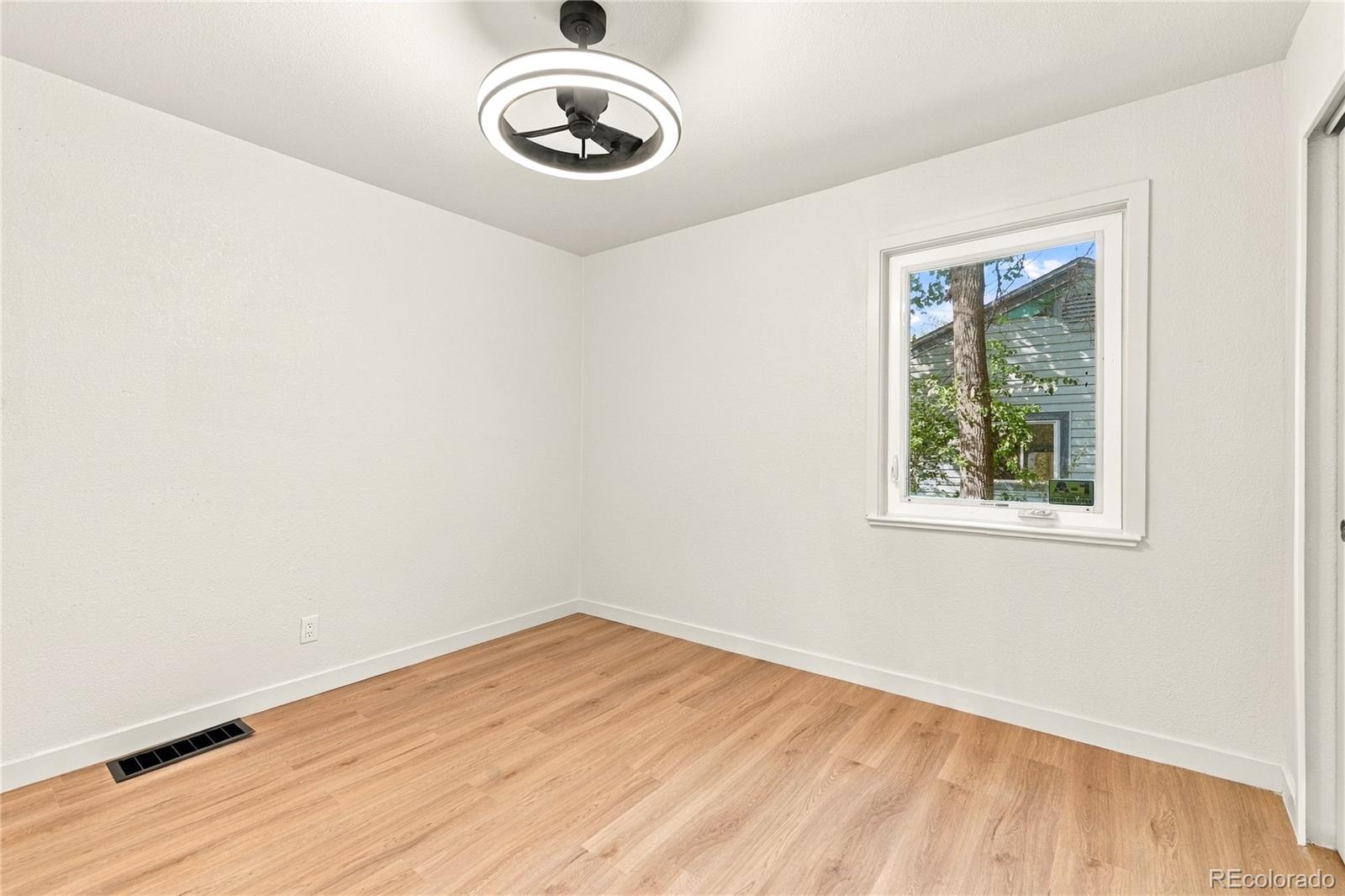 MLS Image #21 for 3413 s eudora street,denver, Colorado