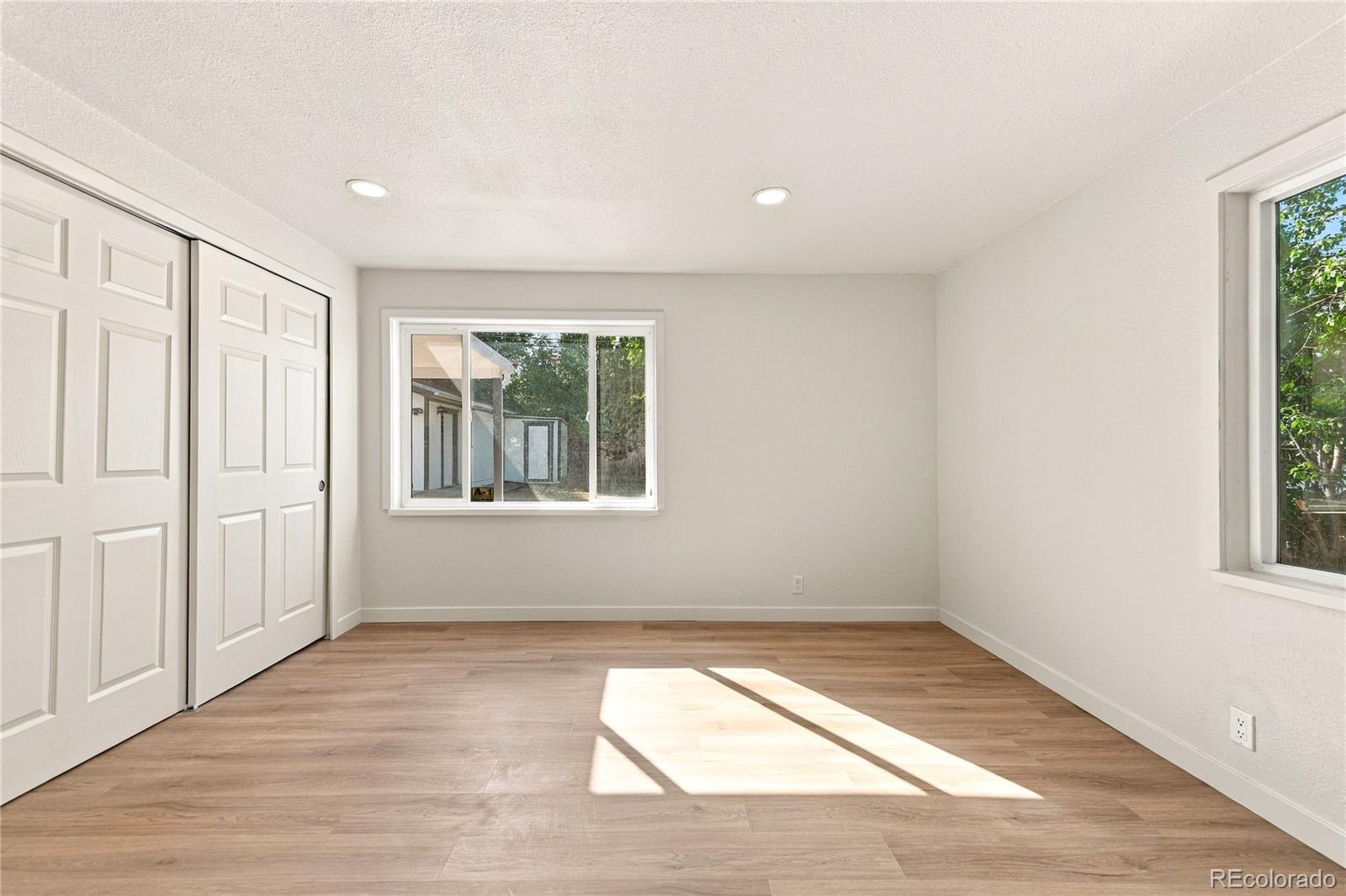 MLS Image #23 for 3413 s eudora street,denver, Colorado