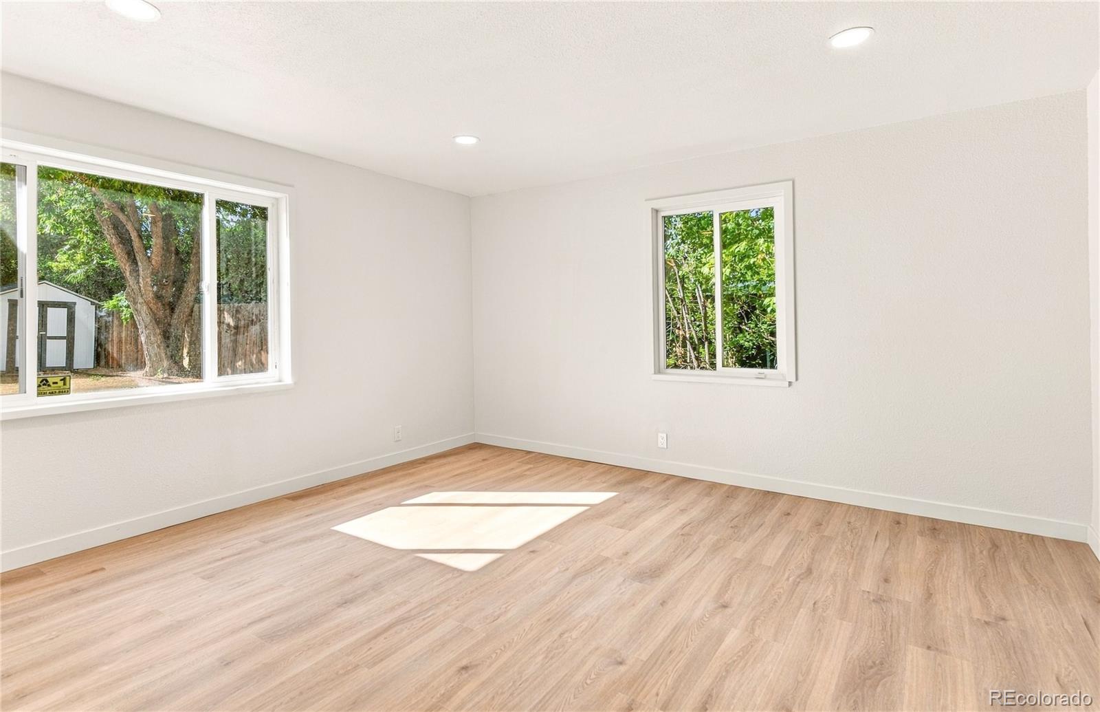 MLS Image #26 for 3413 s eudora street,denver, Colorado
