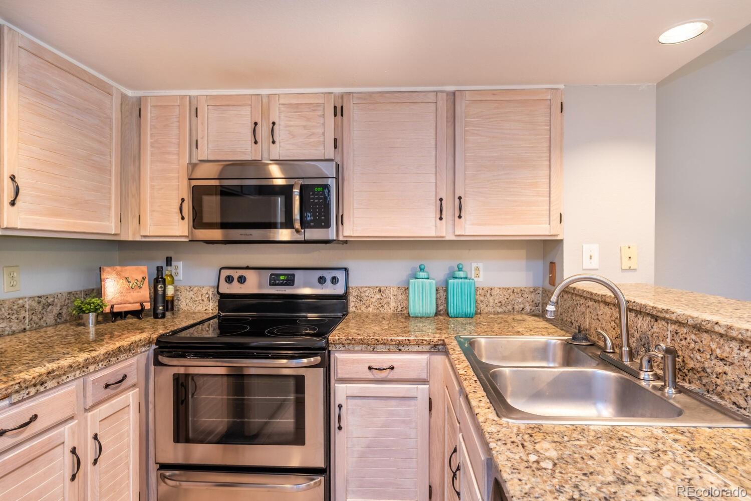 MLS Image #15 for 935  broadway ,boulder, Colorado