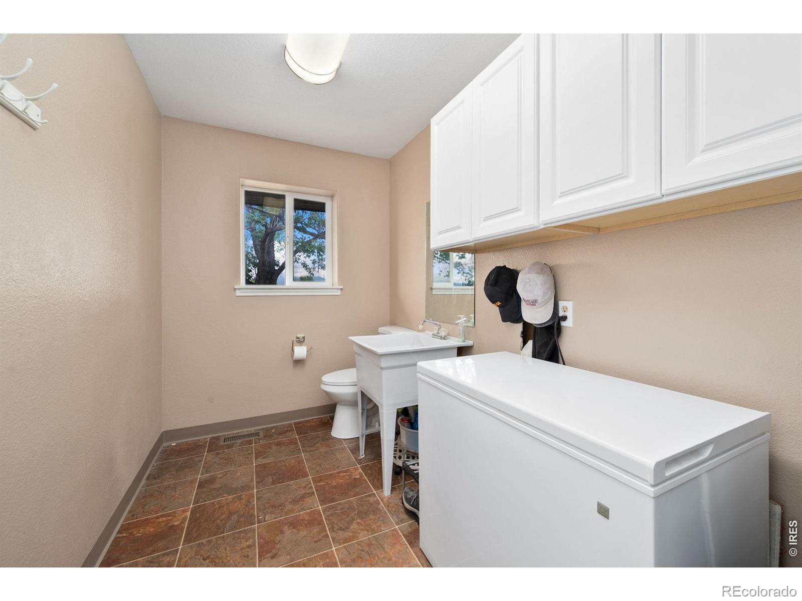 MLS Image #22 for 13299 e county line road,longmont, Colorado