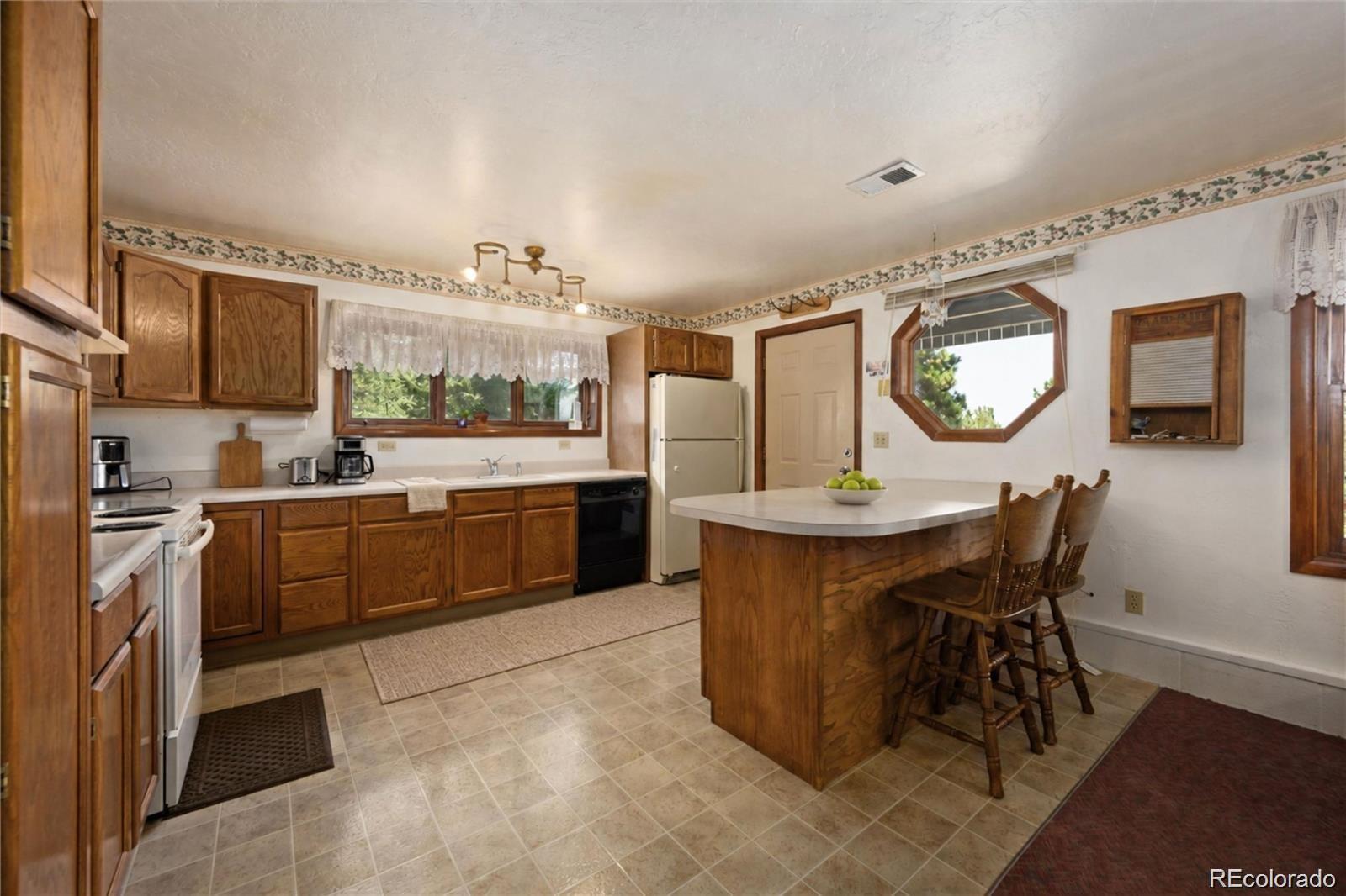 MLS Image #3 for 4360  green mountain drive,livermore, Colorado