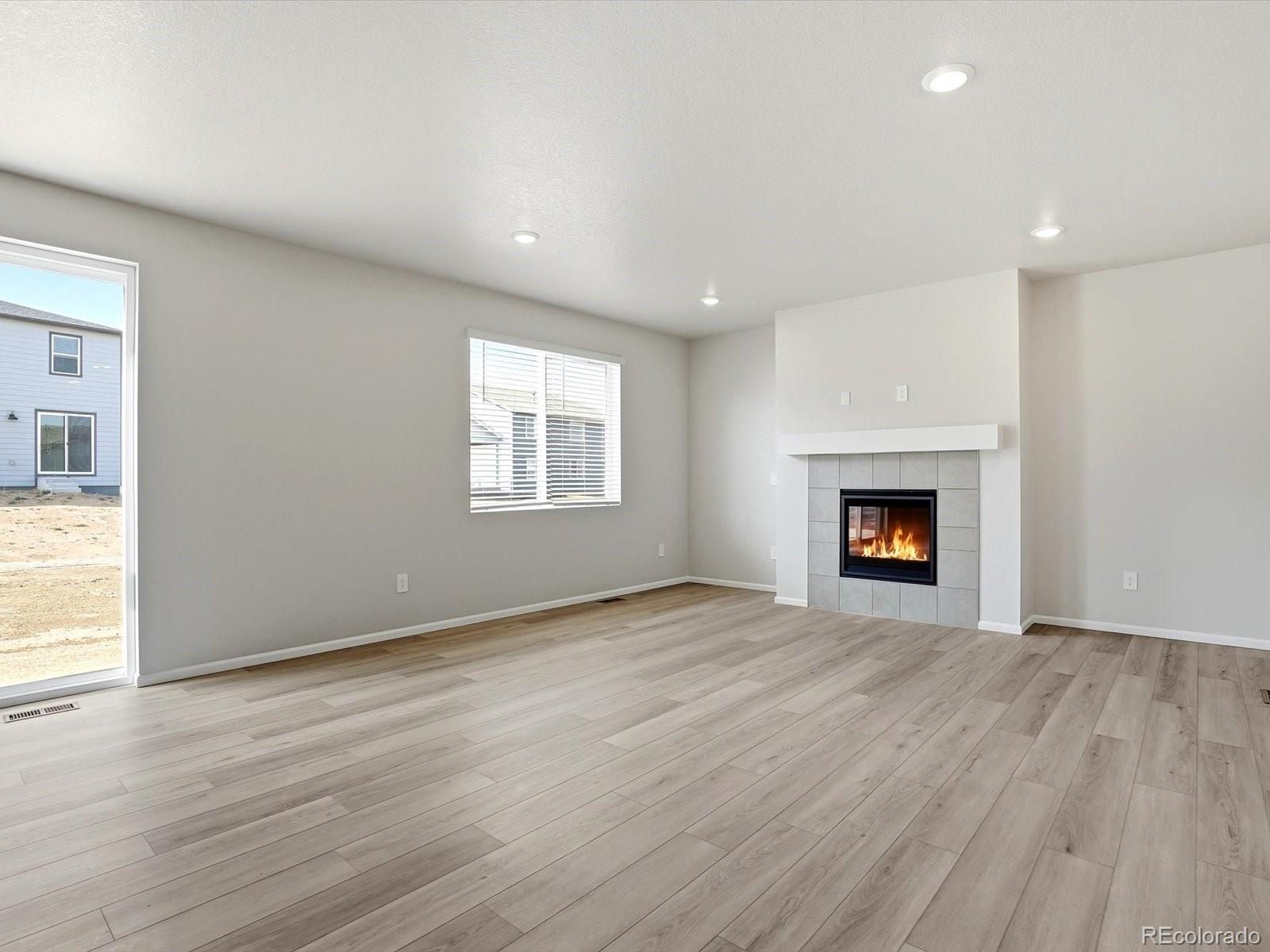 MLS Image #4 for 1606  nathan river drive,windsor, Colorado