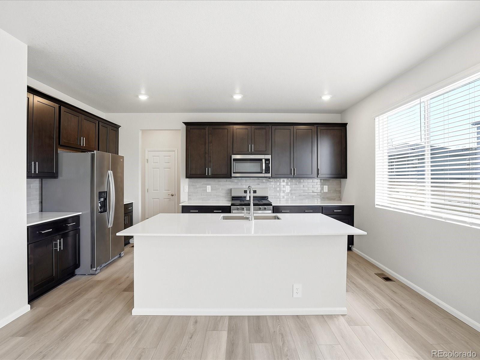 MLS Image #9 for 1606  nathan river drive,windsor, Colorado