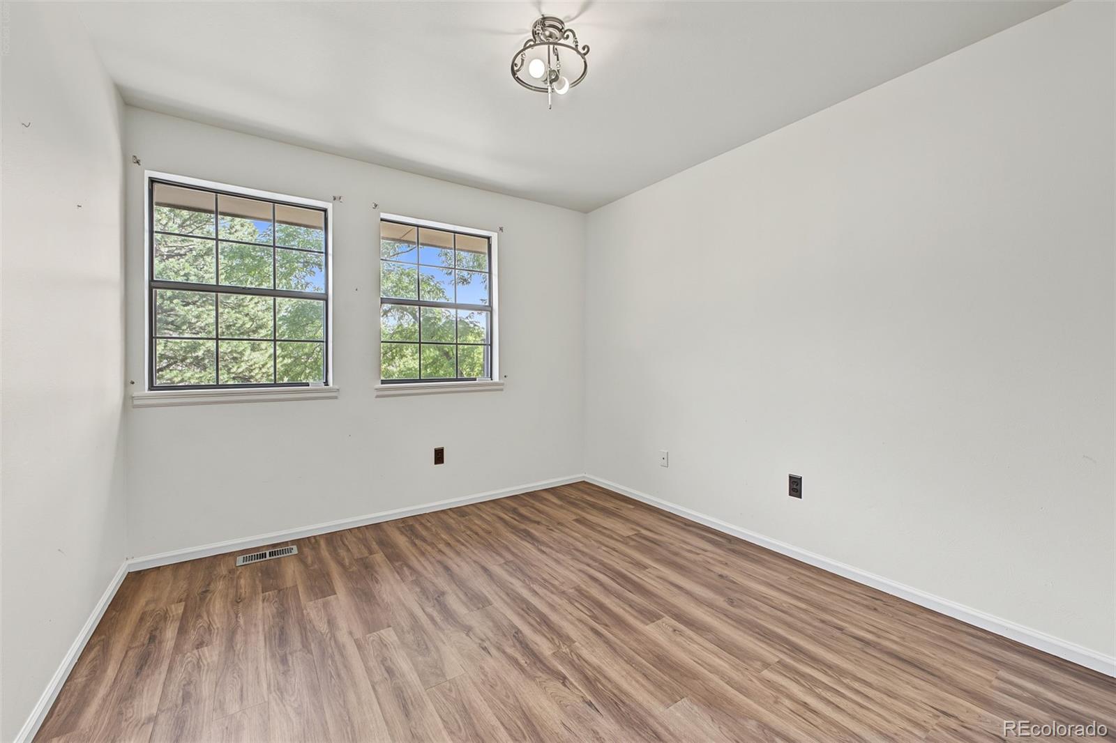 MLS Image #29 for 8093 s newport court,centennial, Colorado