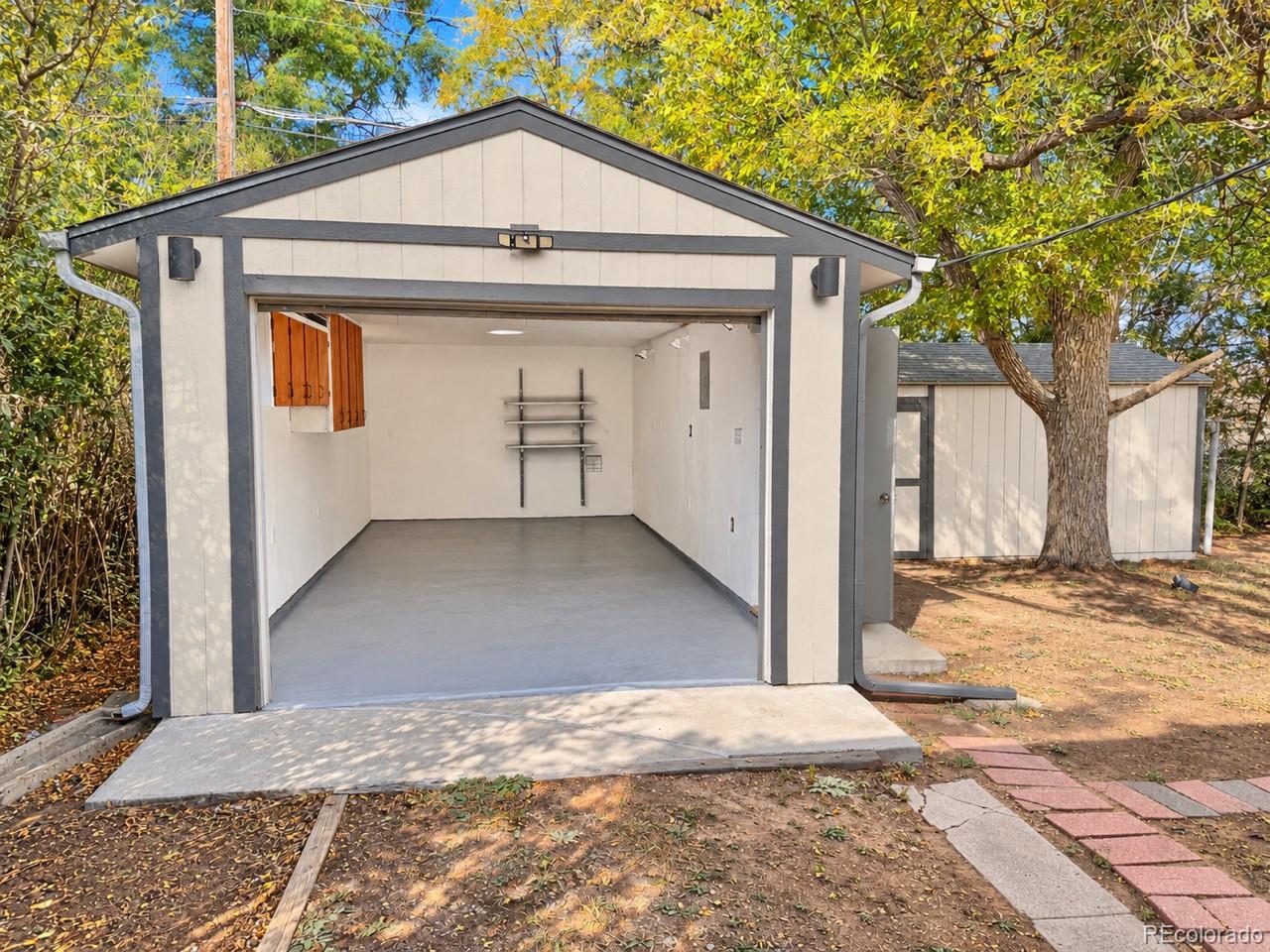 MLS Image #15 for 4055 s hazel court,englewood, Colorado
